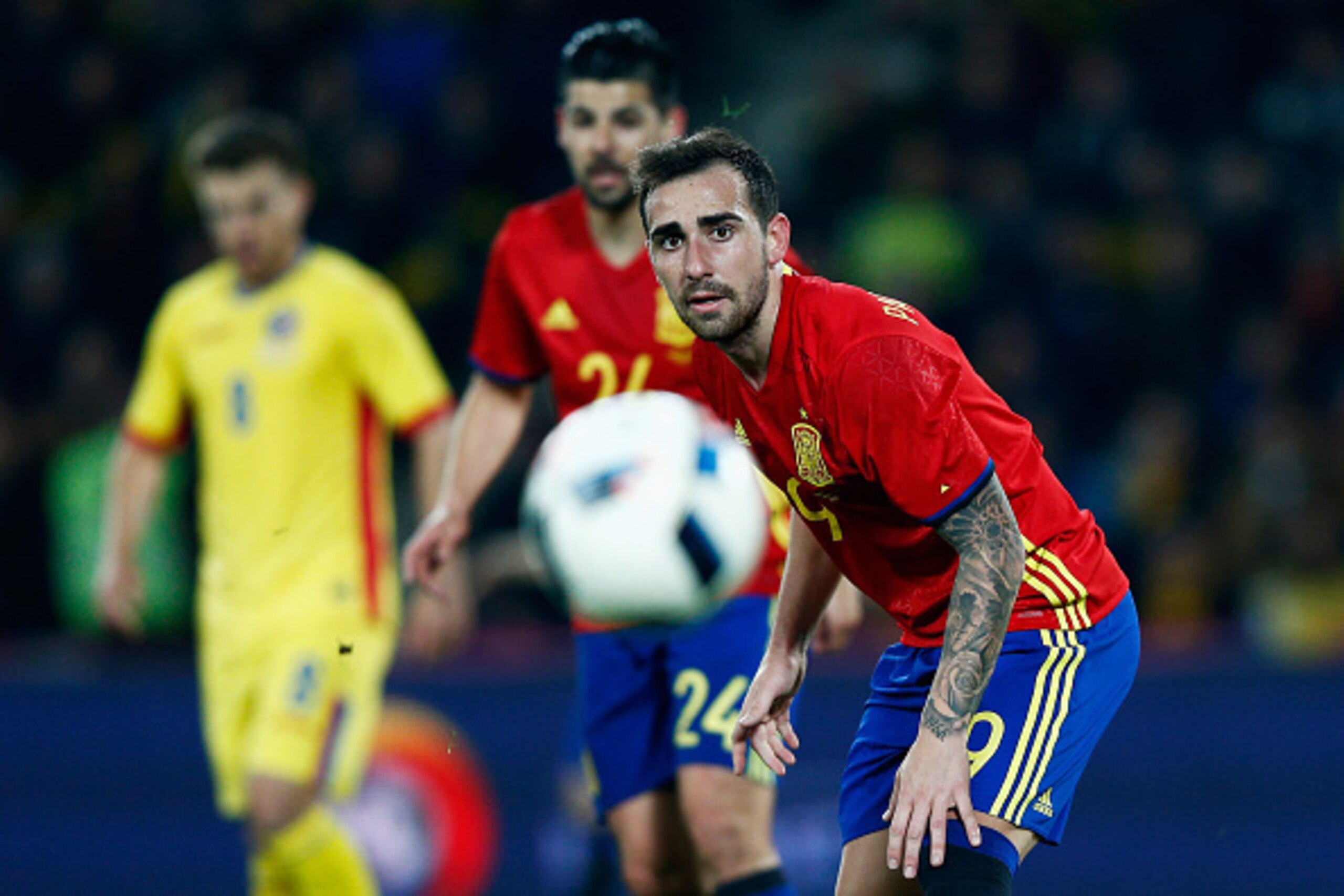 Spain failed to find a way to break down Romania's resilient defence.