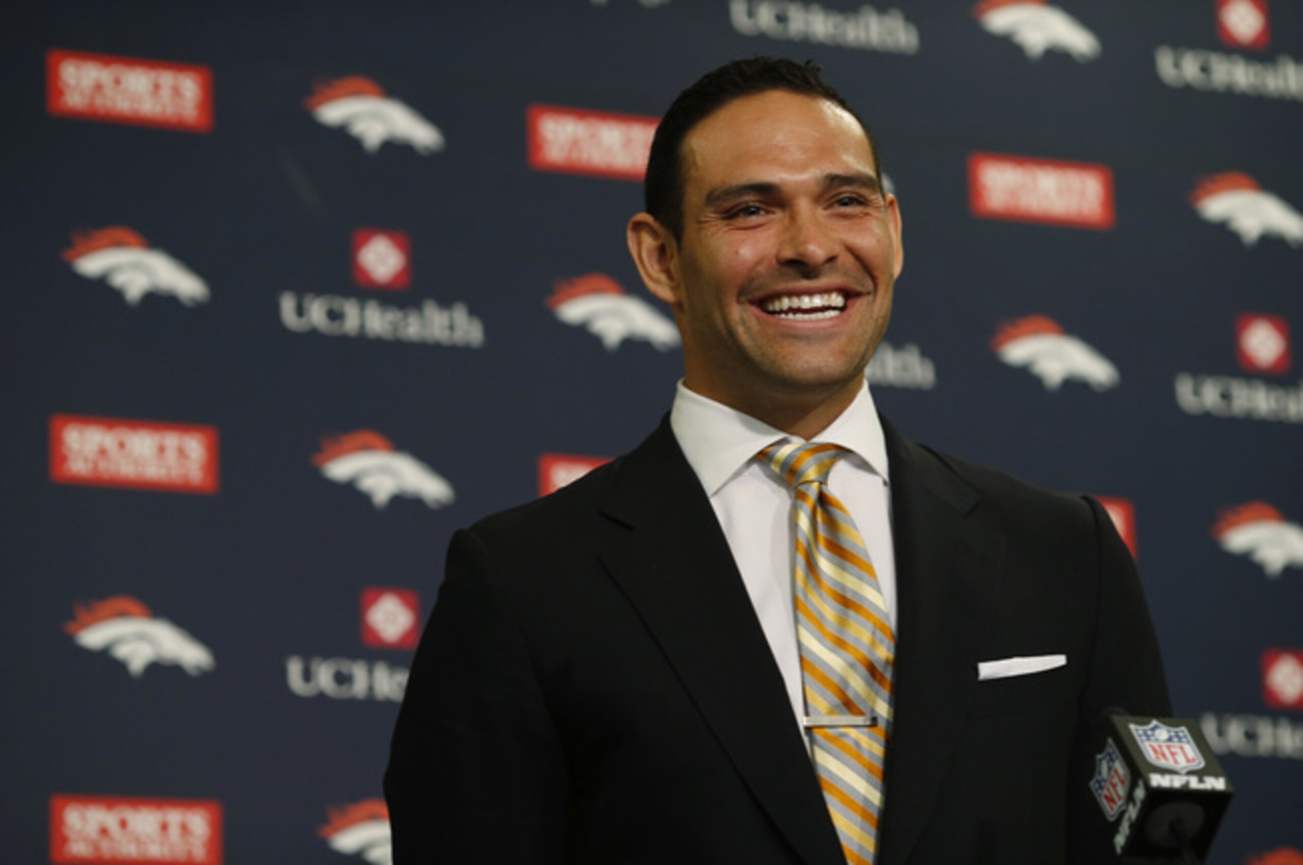 Mark Sanchez will try to lead the Denver Broncos to another championship