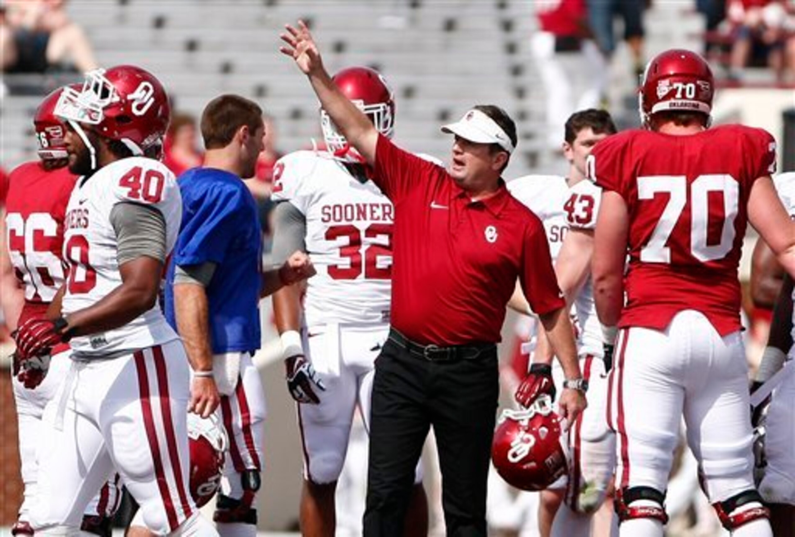 Oklahoma HC Bob Stoops