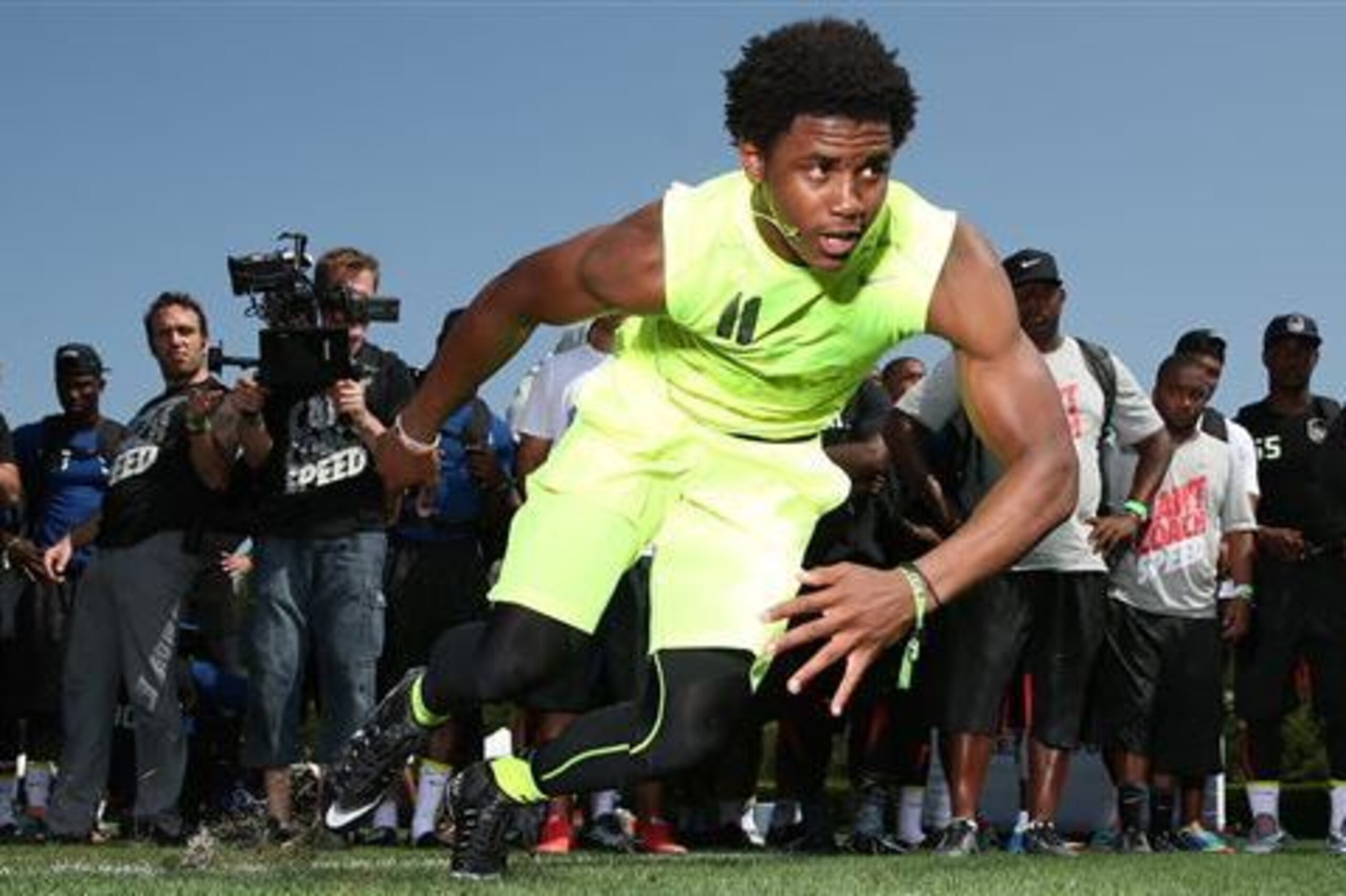 Ohio State is set to host 5-star WR Donovan Peoples-Jones. Ohio State is set to host 5-star WR Donovan Peoples-Jones.