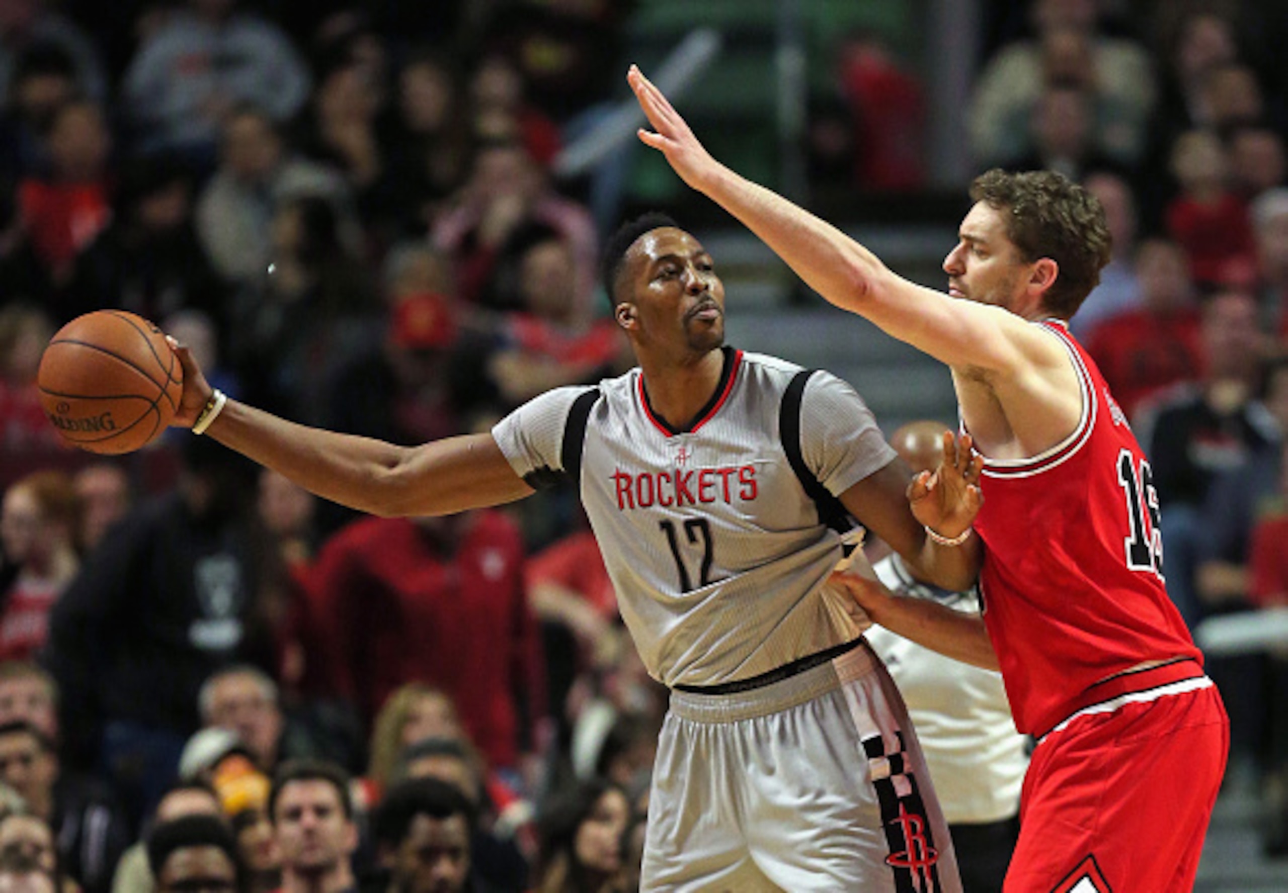 Dwight Howard (12) and Pau Gasol