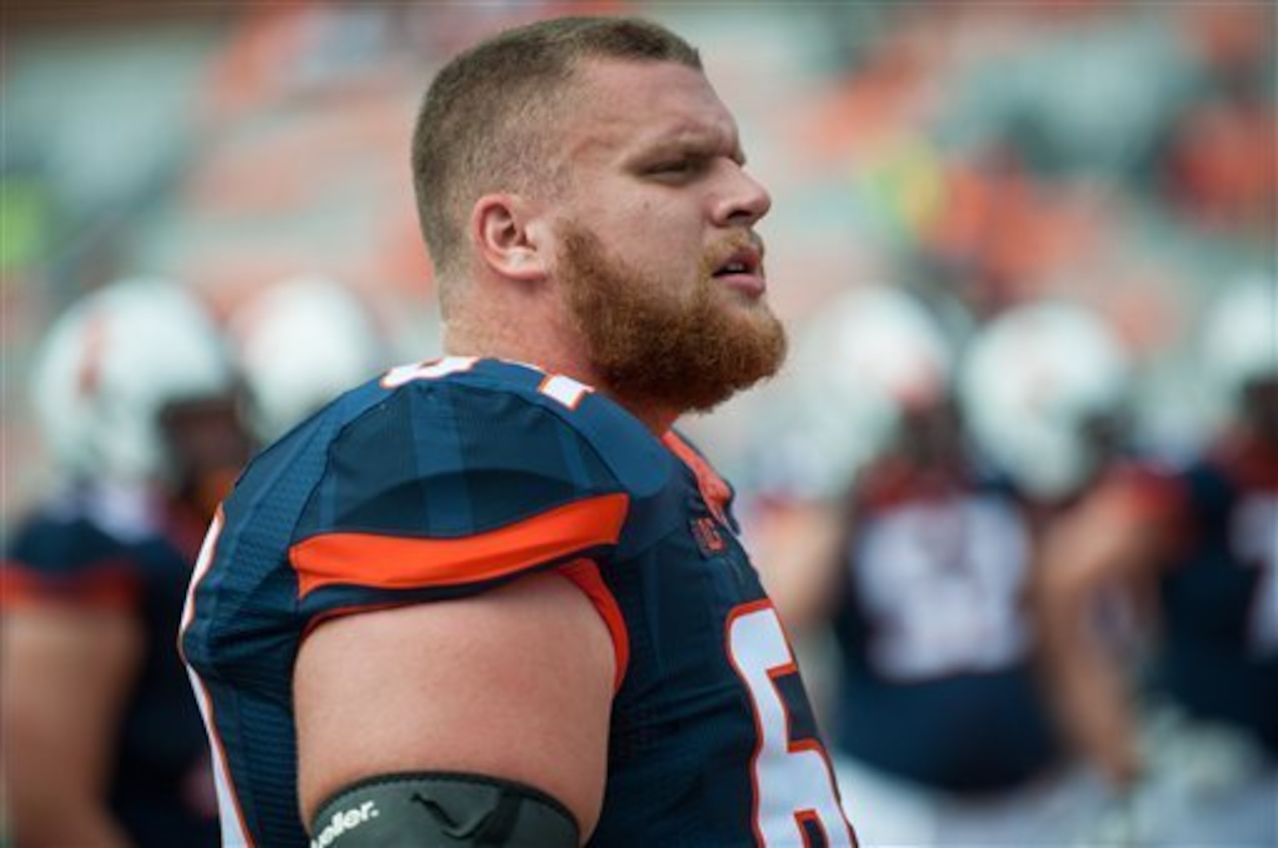 Illinois offensive lineman Ted Karras