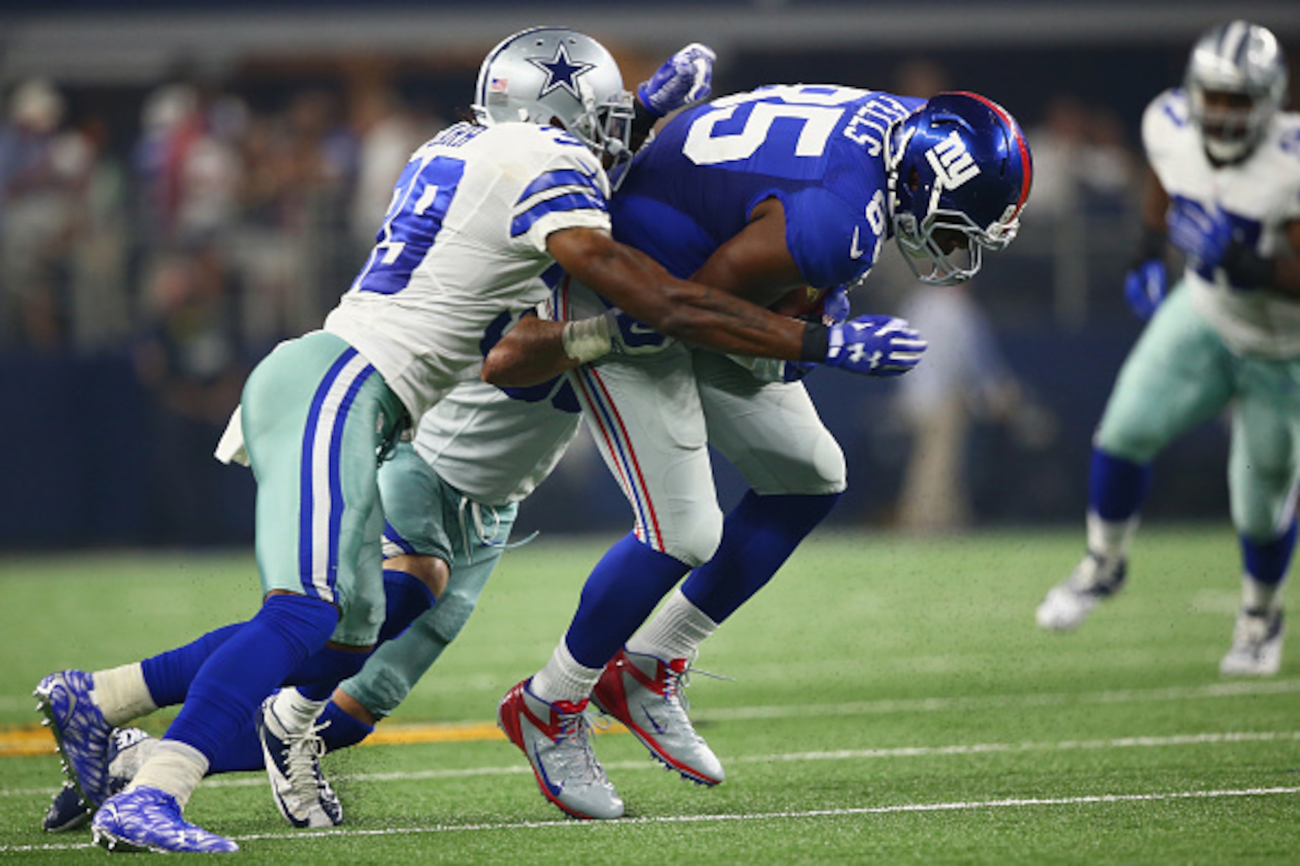 The Giants have never won a season opener in Dallas.