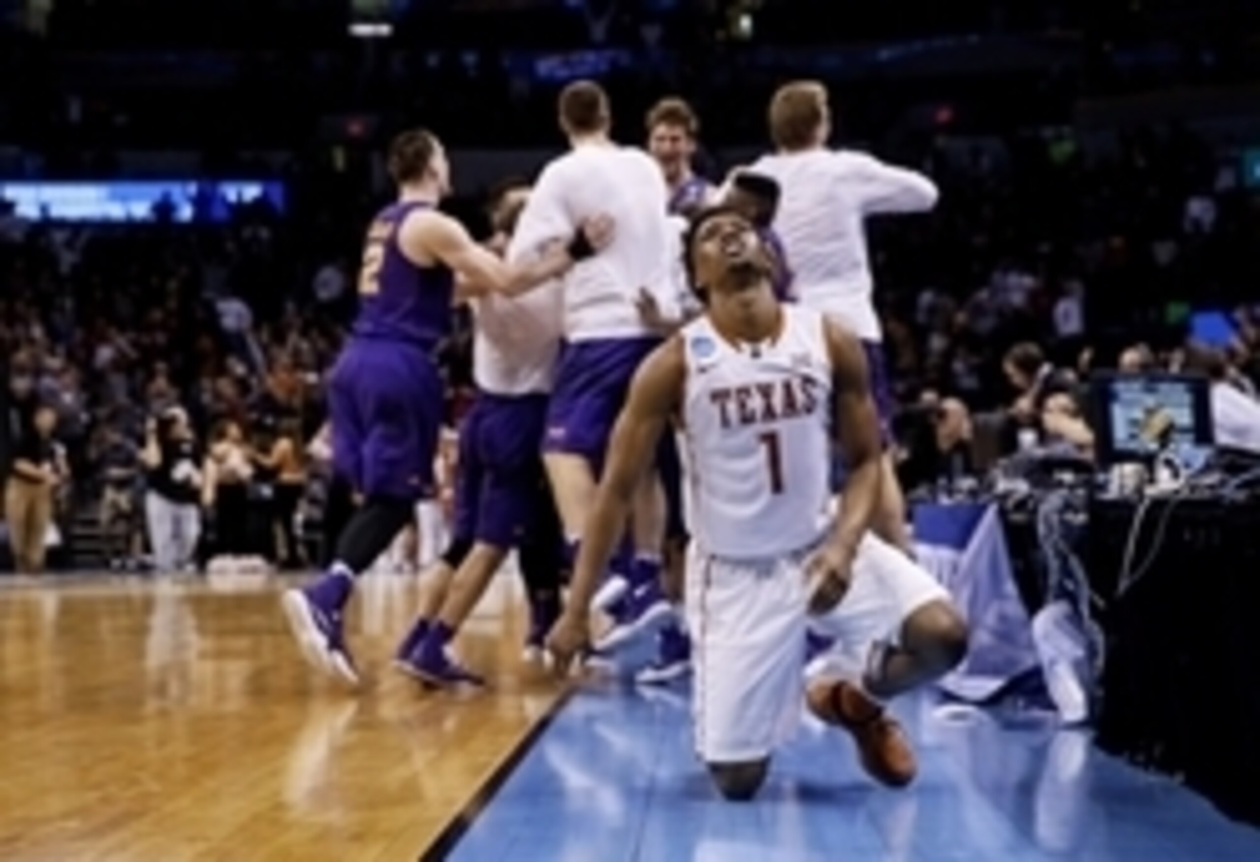 Will this be our final image of Isaiah Taylor in college?