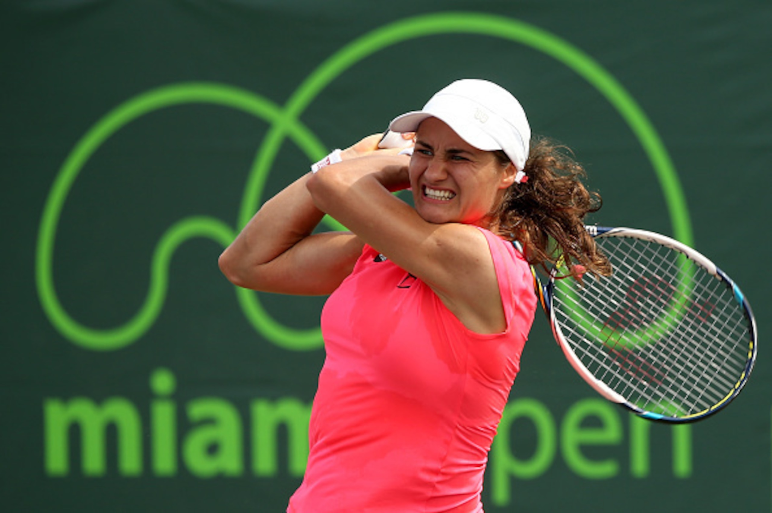 Monica Niculescu hits a backhand during a match at the 2016 Miami Open.