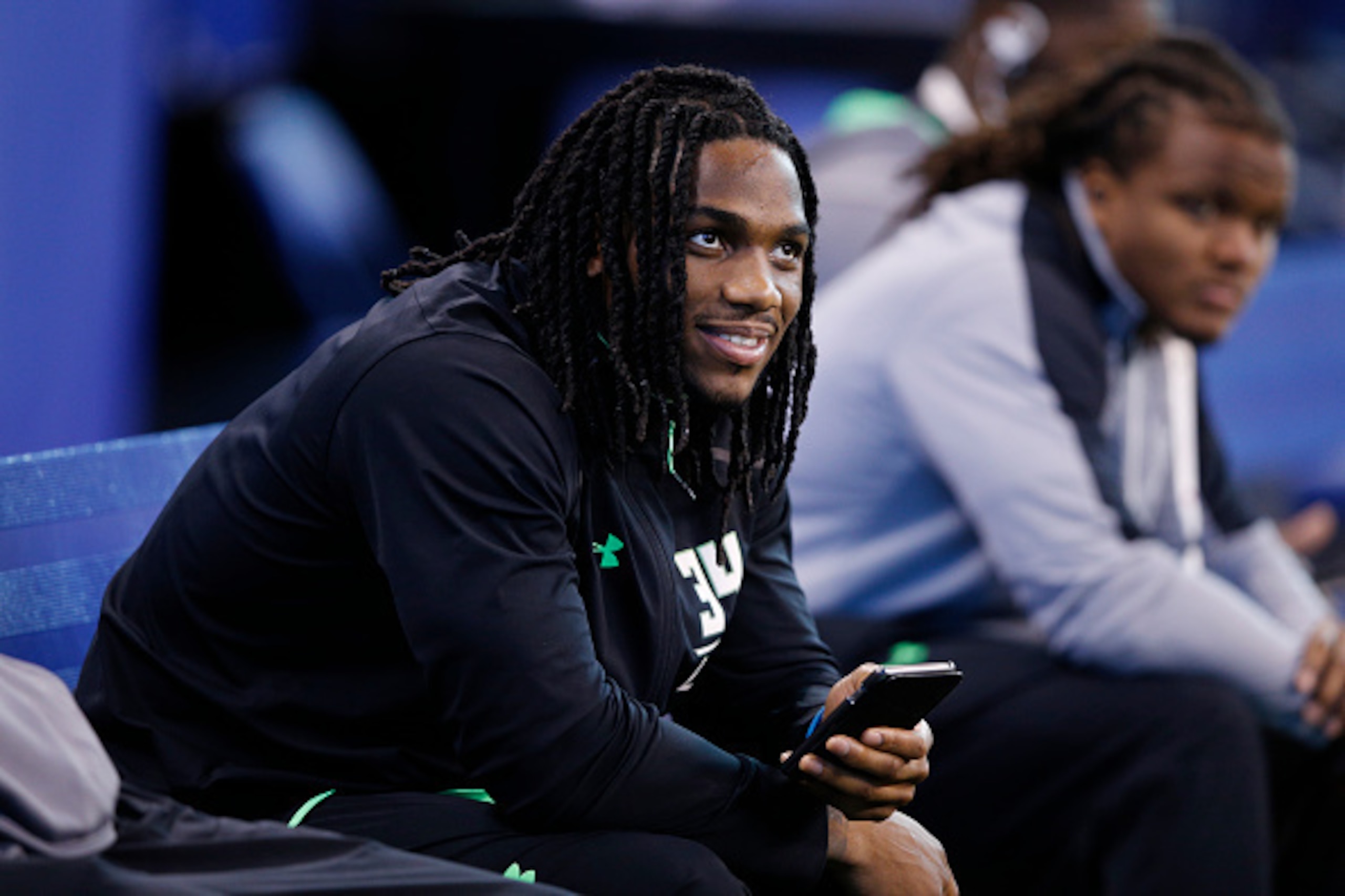 Former Notre Dame star Jaylon Smith isn't likely to see the field in 2016.