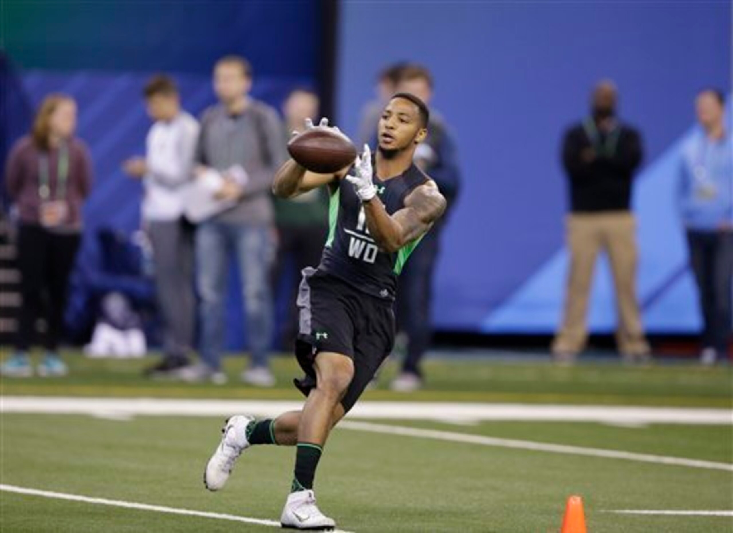 Josh Doctson's deep speed would fit well with the Bengals.
