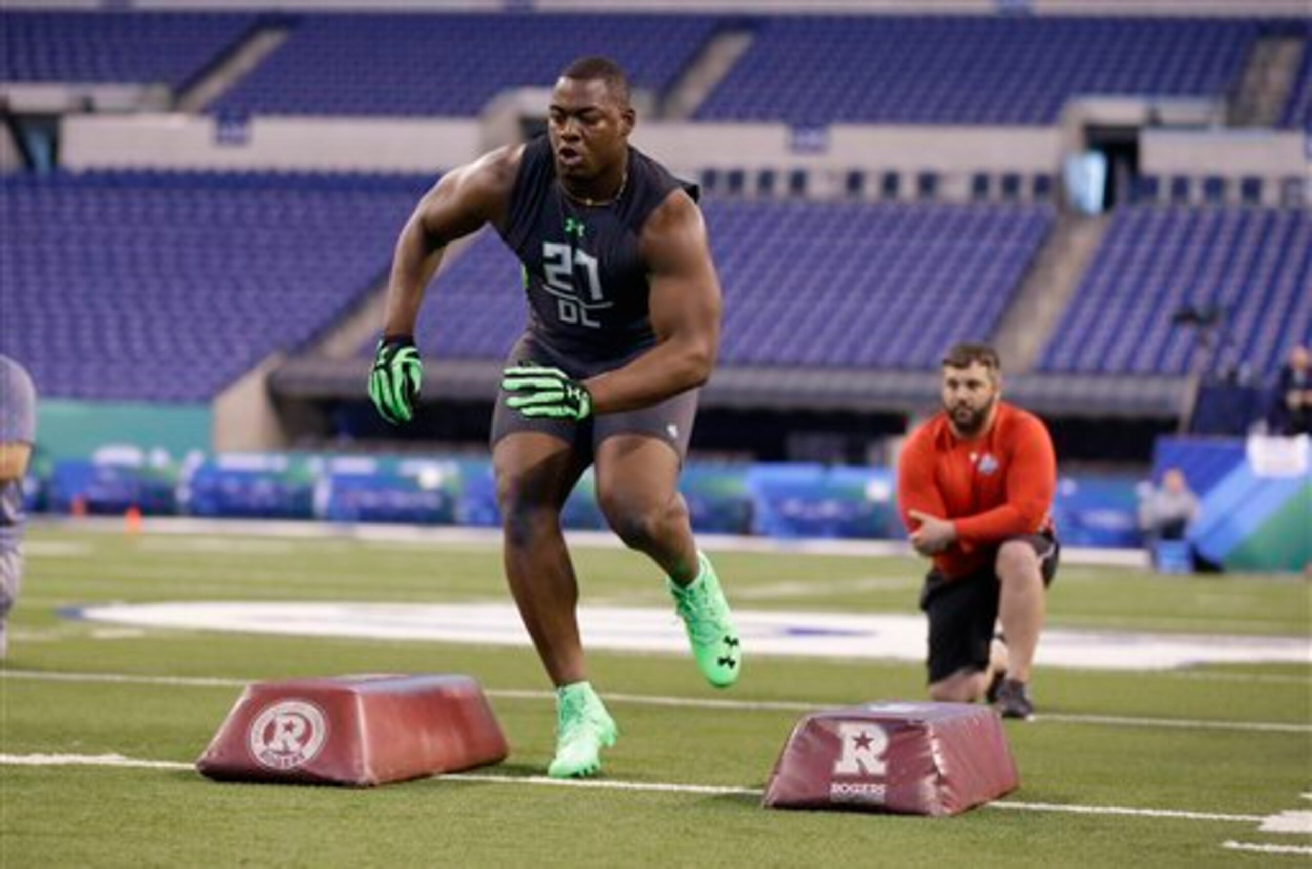 Jones can suit up right away for the Bengals.
