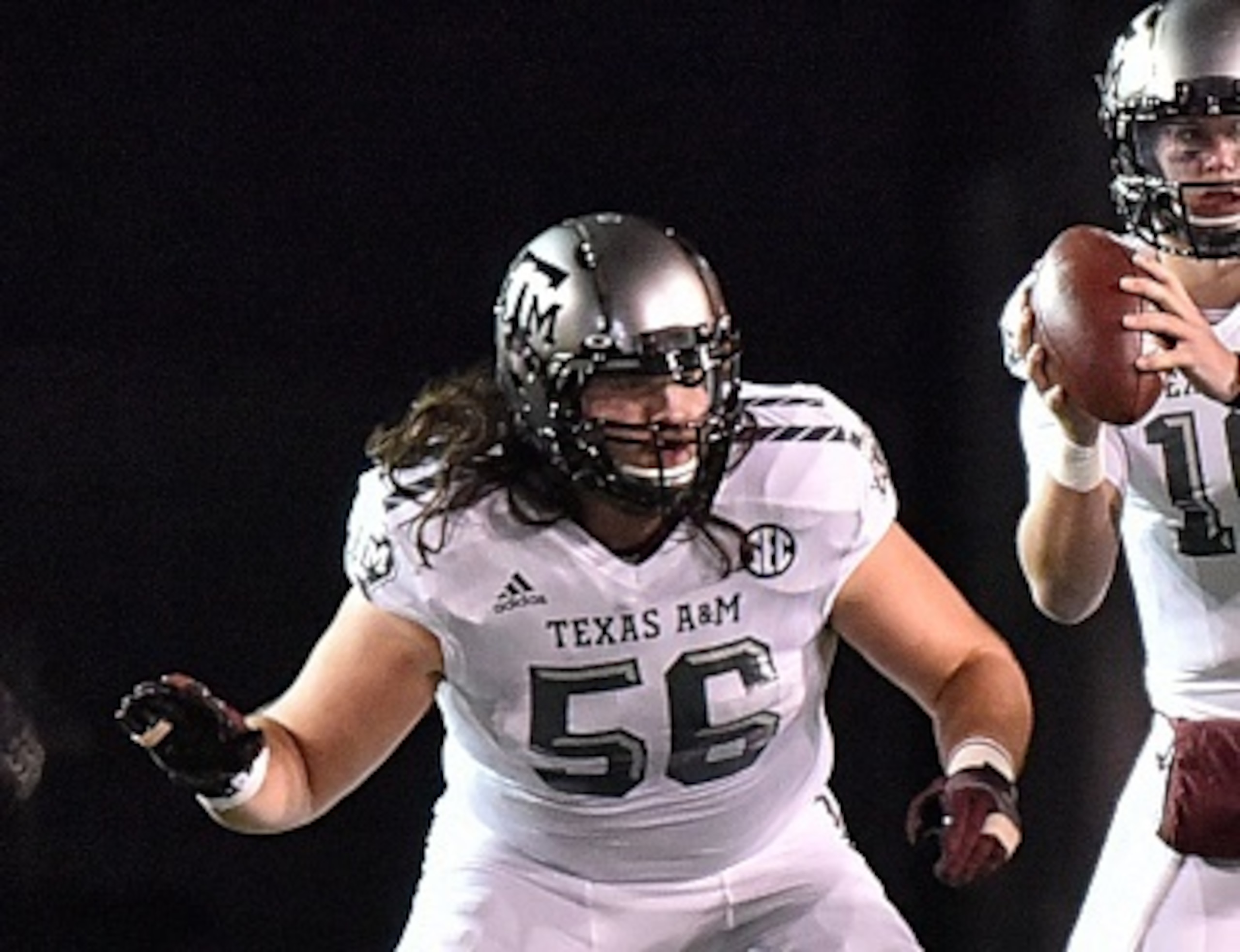 Matthews is a swing lineman who could develop well in Washington.