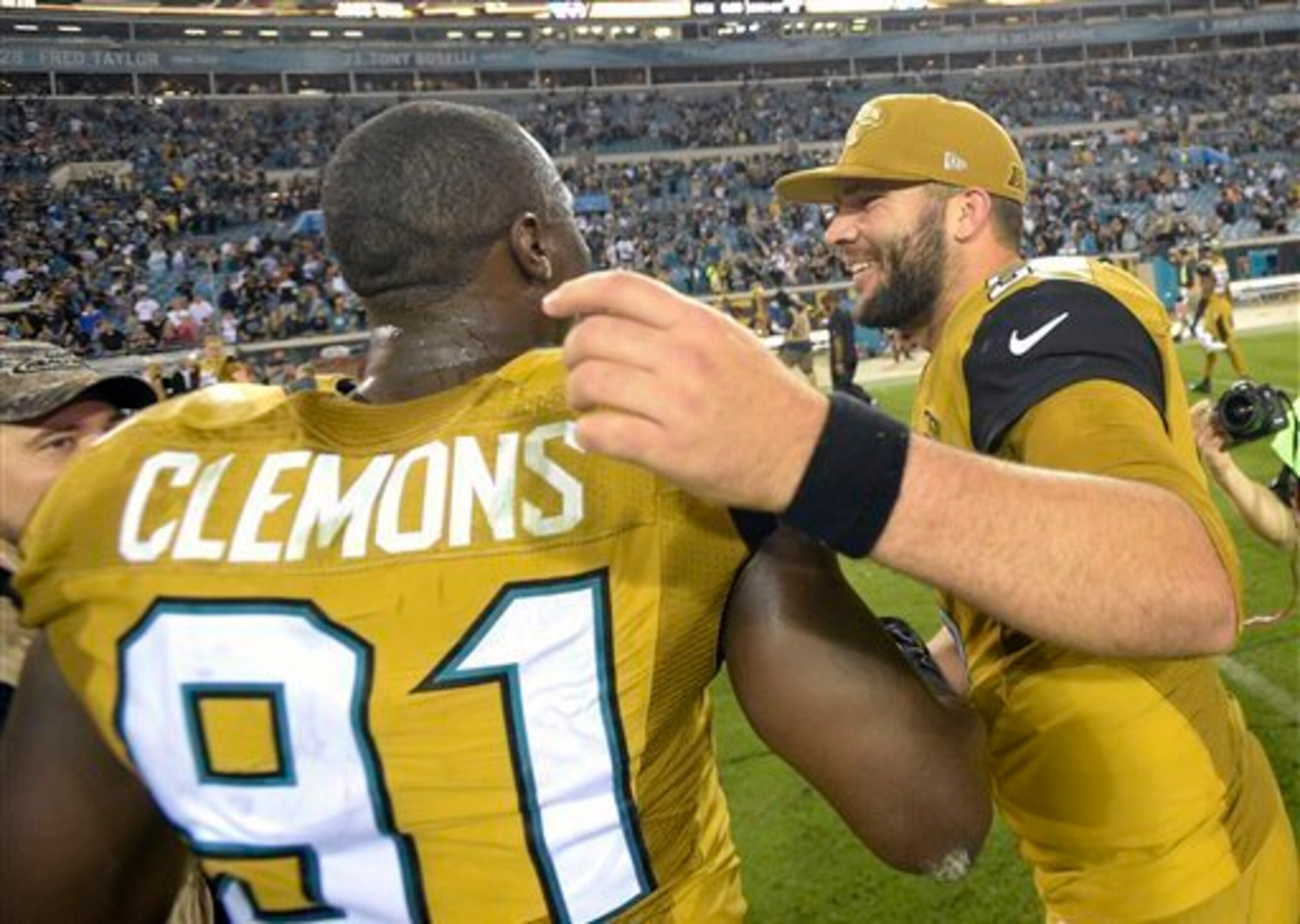 The return of defensive end Chris Clemons should help in Seattle's quest to improve its pass rush in 2016. The return of defensive end Chris Clemons should help in Seattle's quest to improve its pass rush in 2016.