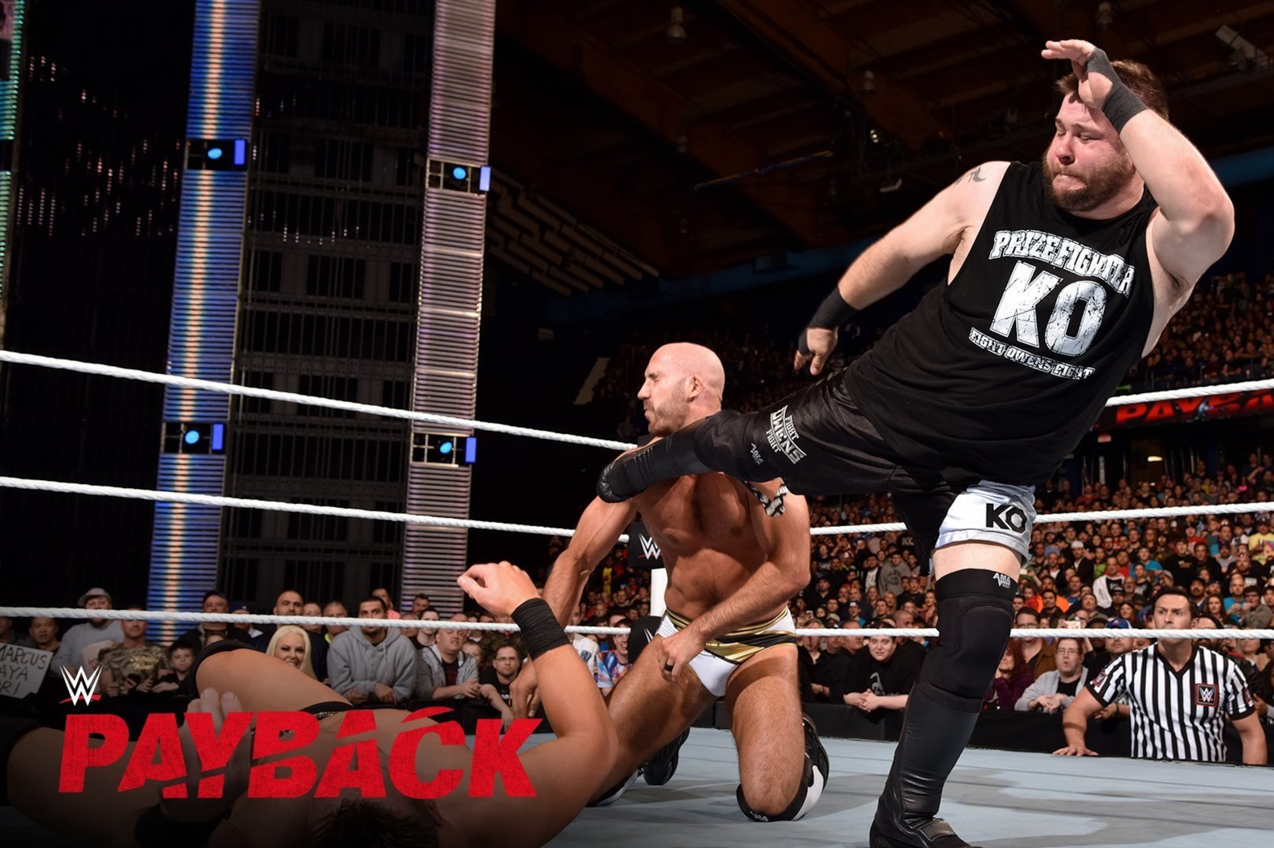 Kevin Owens costs Cesaro the Intercontinental Championship.