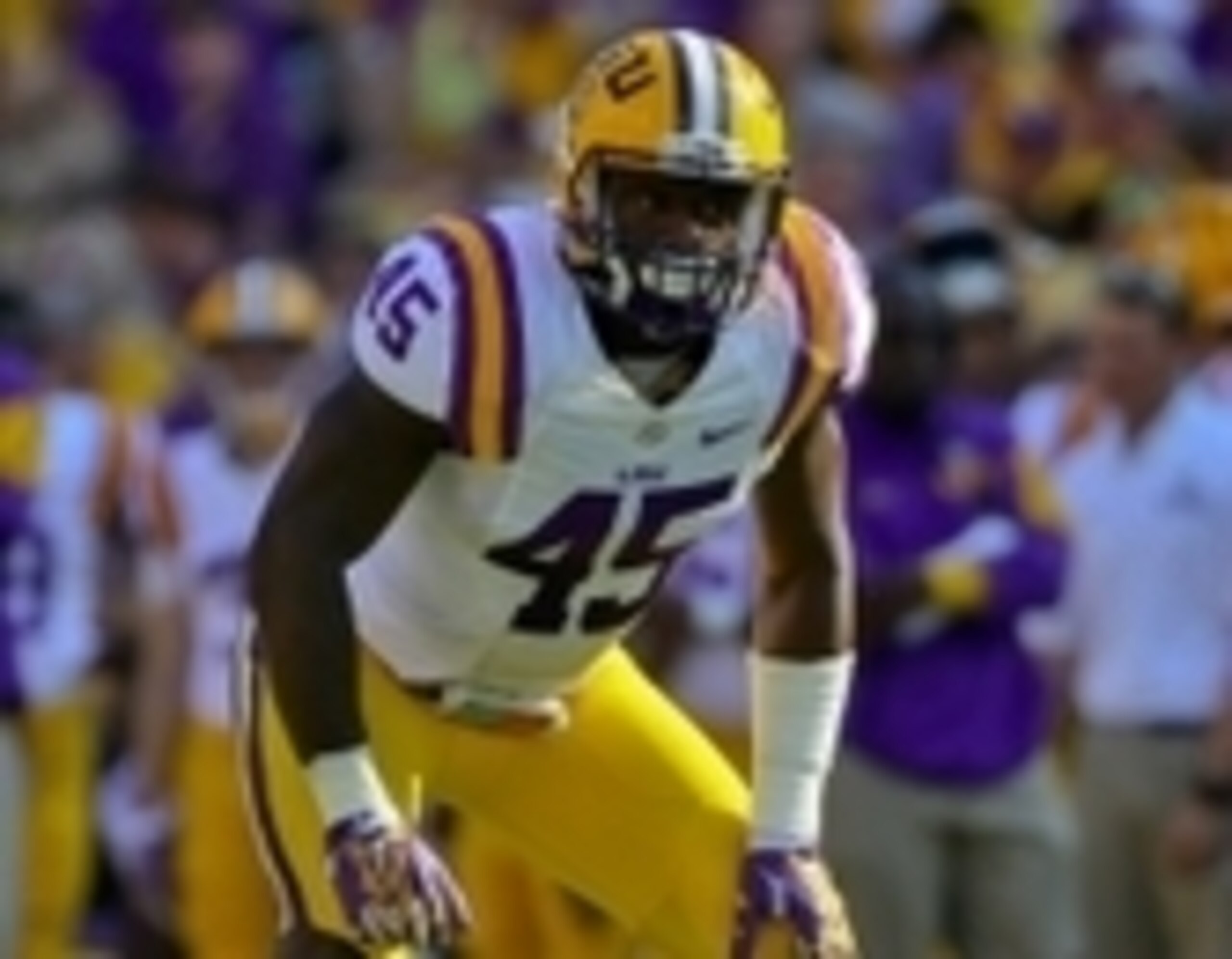 Former LSU LB Deion Jones