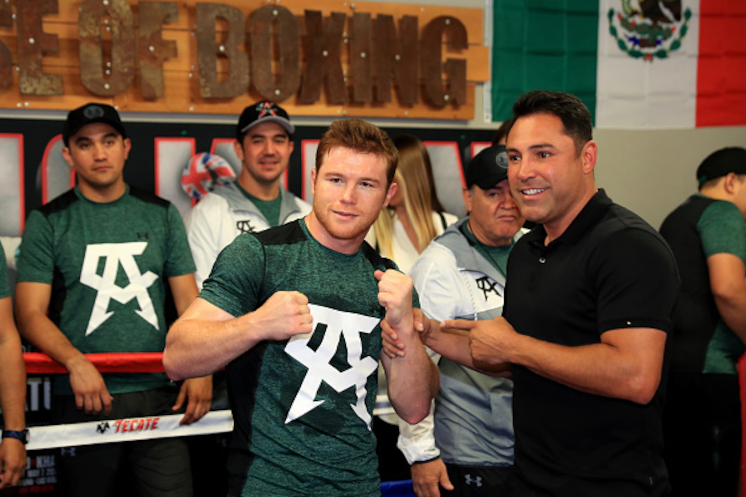 Oscar De La Hoya is hoping for many more lucrative Alvarez fights.