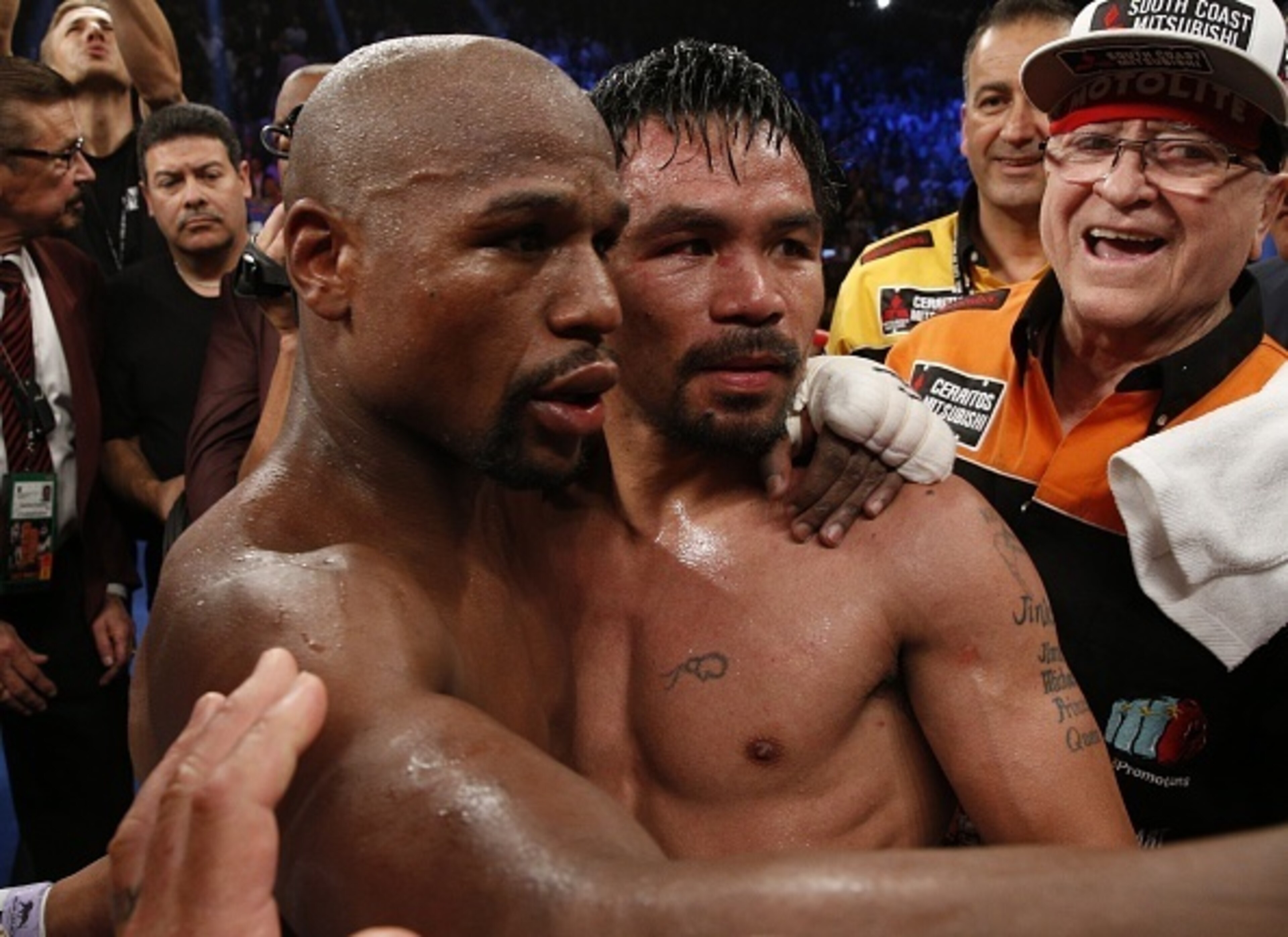 Will Mayweather or Pacquiao come out of retirement to fight Canelo?
