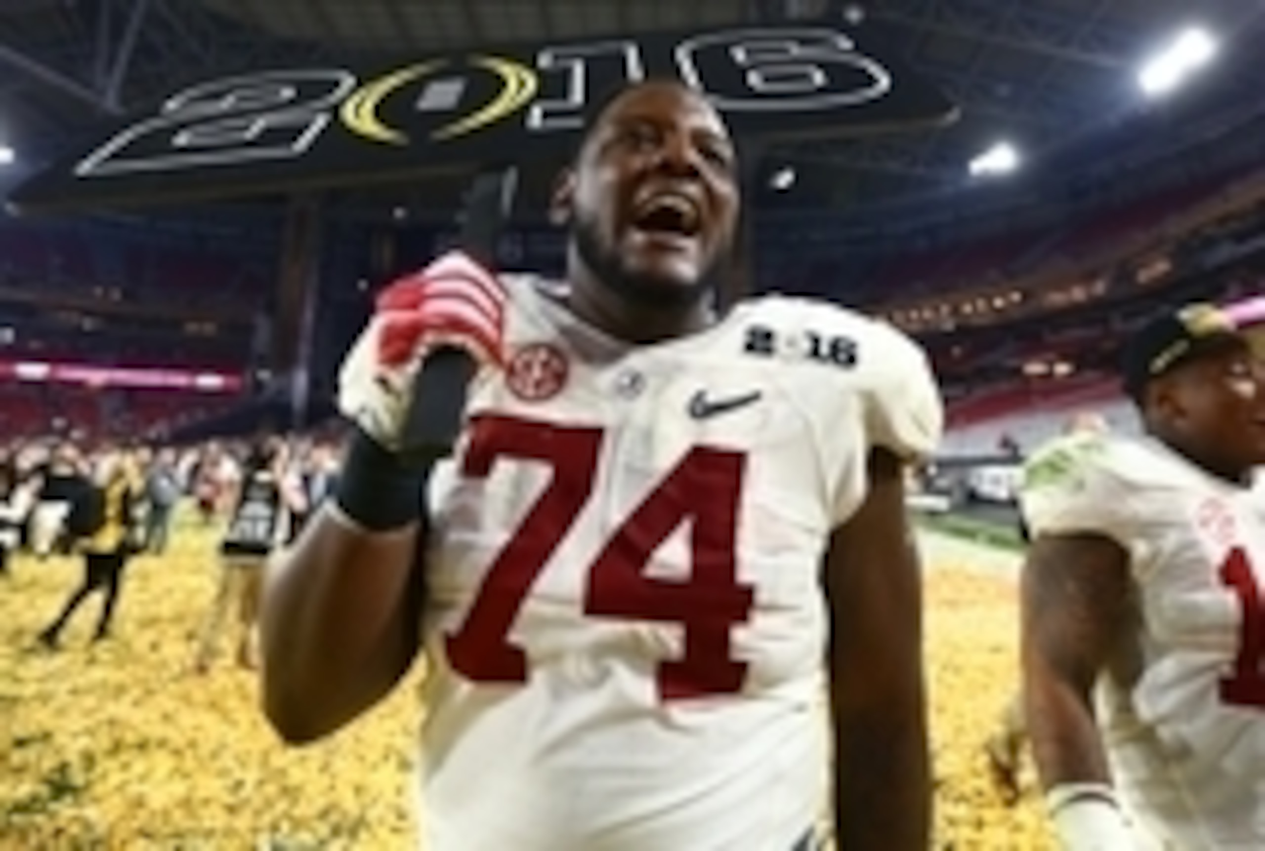 Alabama OT Cam Robinson
