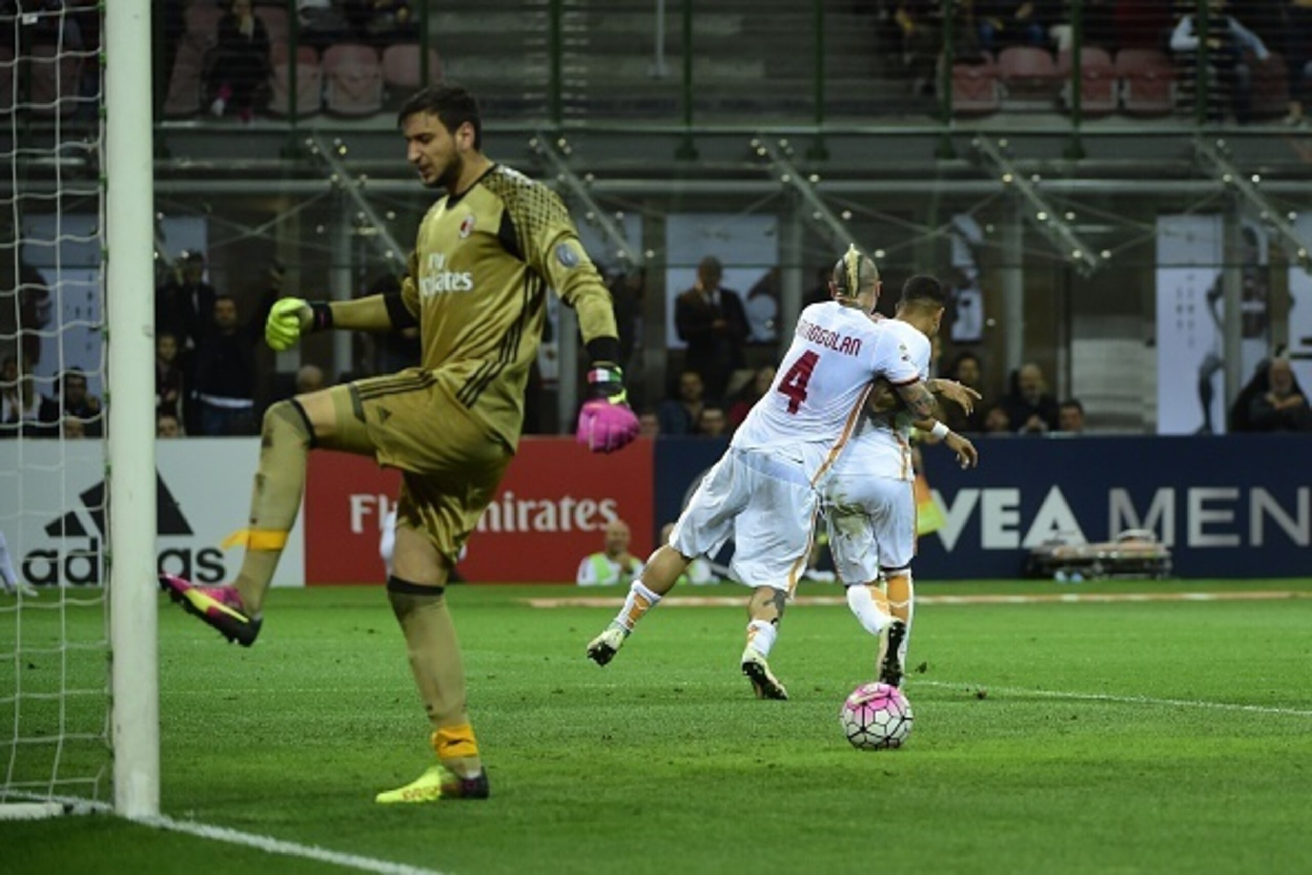 Gianluigi Donnarumma vents his frustration after Stephan El Shaarawy sealed the game with Roma's second goal in their 3-1 win at the San Siro.