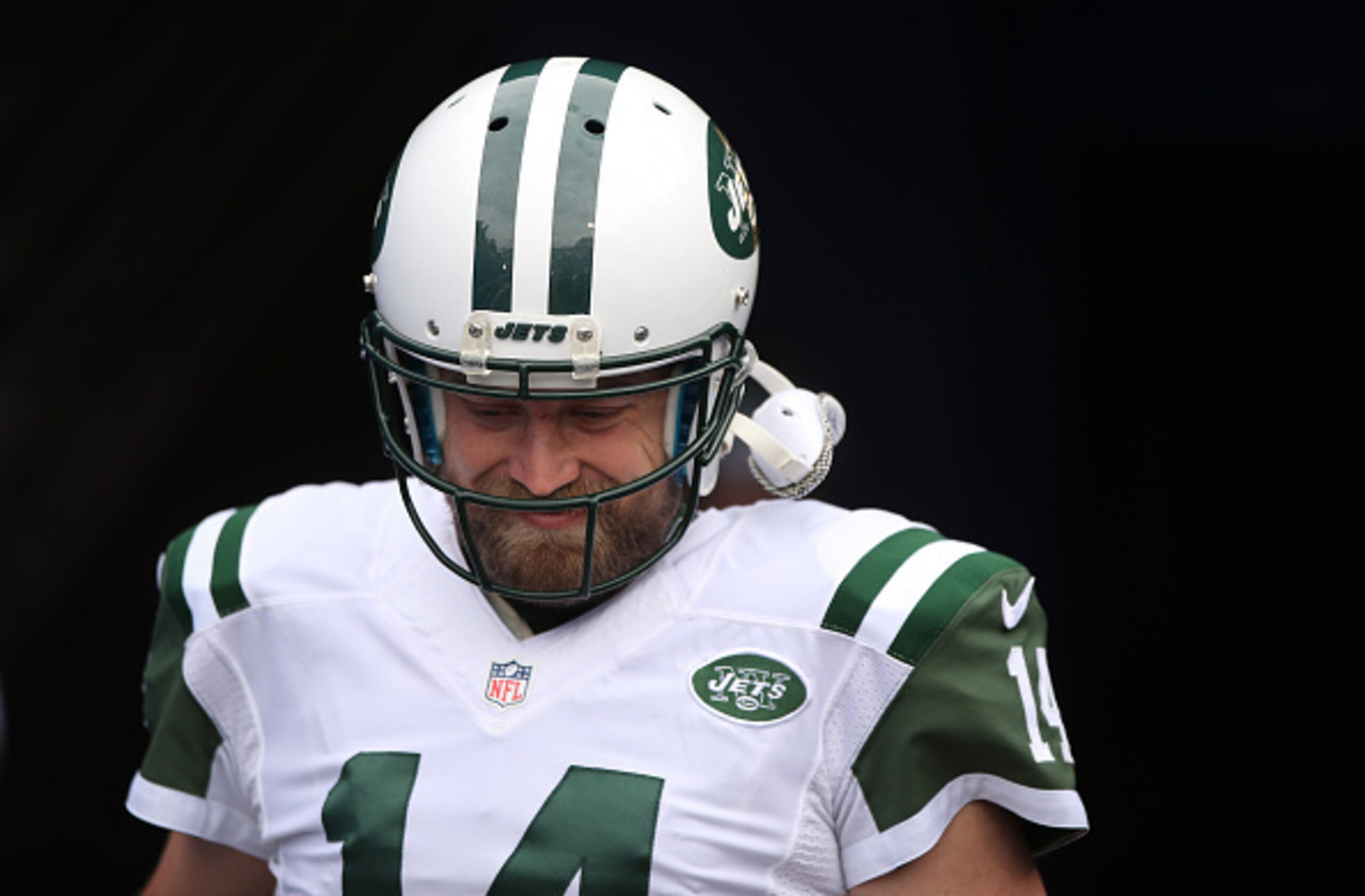 Quarterback Ryan Fitzpatrick is still without a new contract.