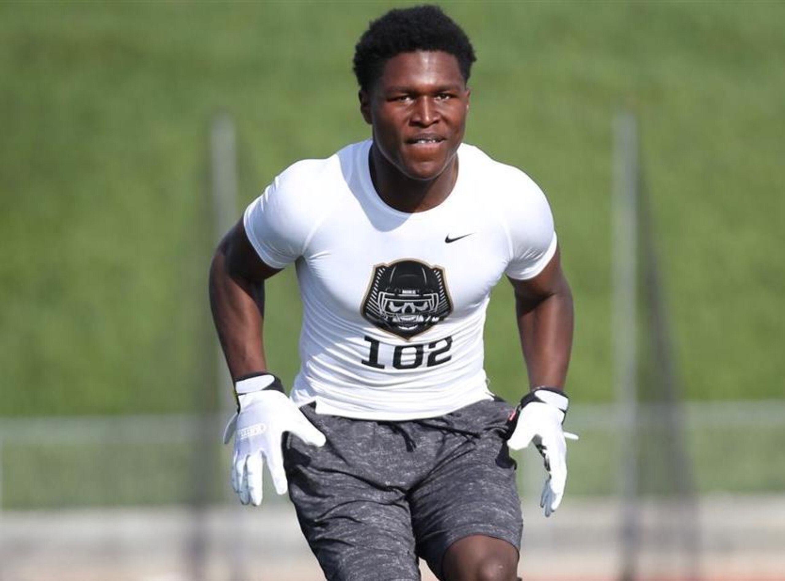 Can Nebraska reel in 5-star CB Darnay Holmes? Can Nebraska reel in 5-star CB Darnay Holmes?