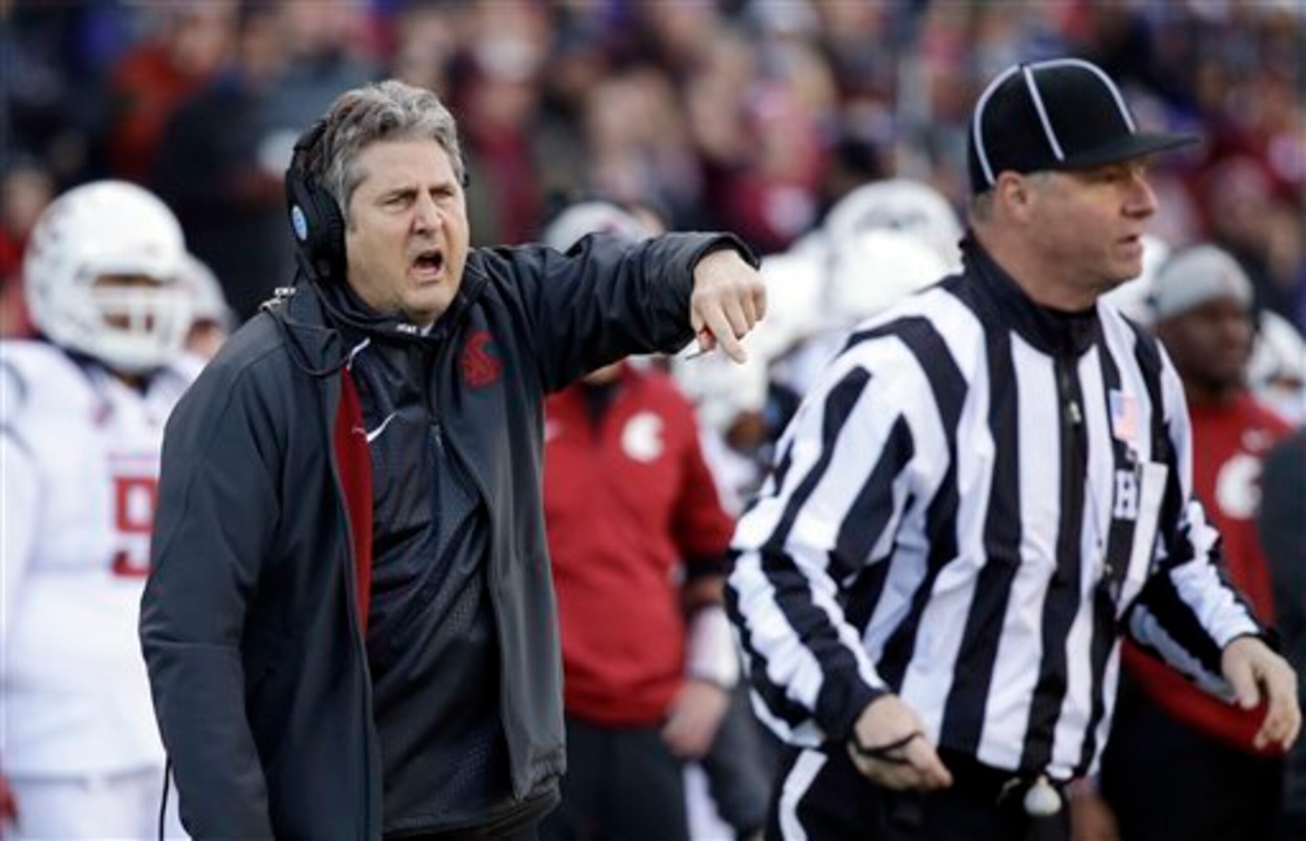 Mike Leach and Washington State rebounded from an ugly start to the 2015 season. Mike Leach and Washington State rebounded from an ugly start to the 2015 season.