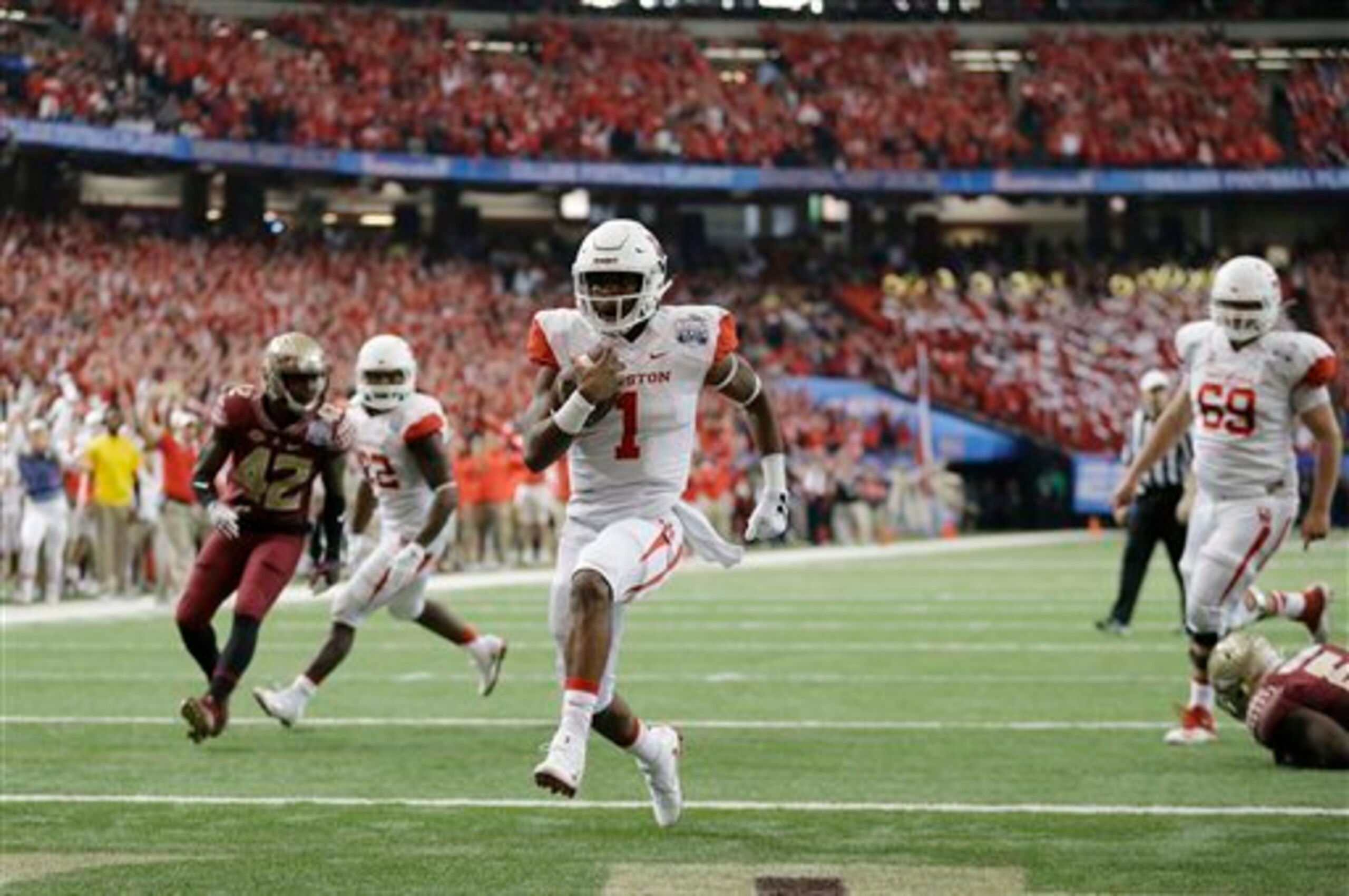 Greg Ward Jr. and Houston hope to make noise on a national scale in 2016.