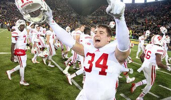 Derek Watt is reunited with former Wisconsin teammate Melvin Gordon.
