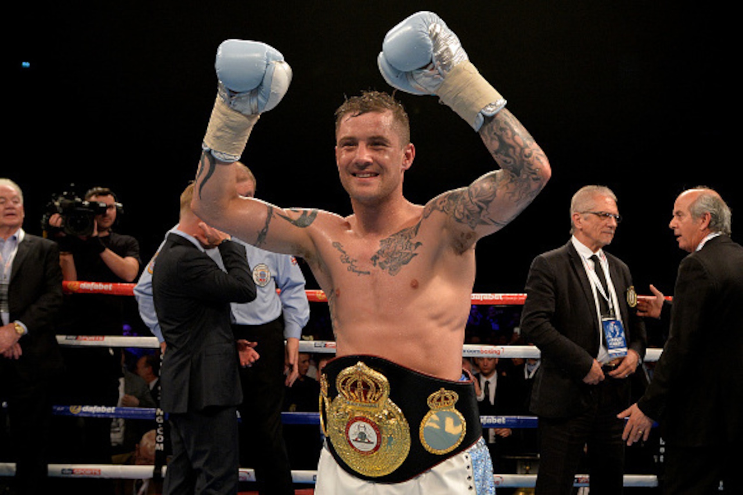 Ricky Burns proved far too good for Italian Michele Di Rocco.