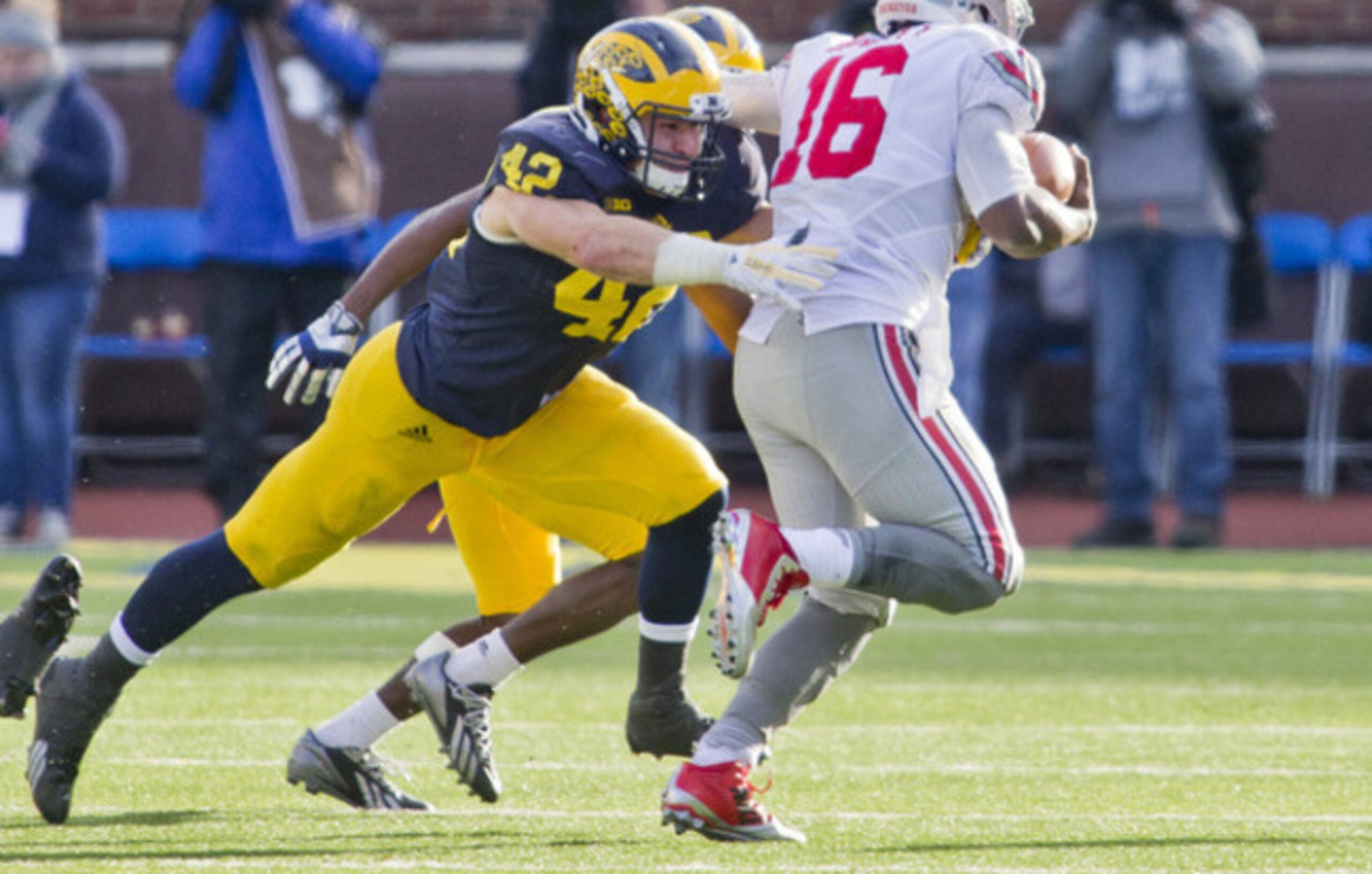 LB Ben Gedeon