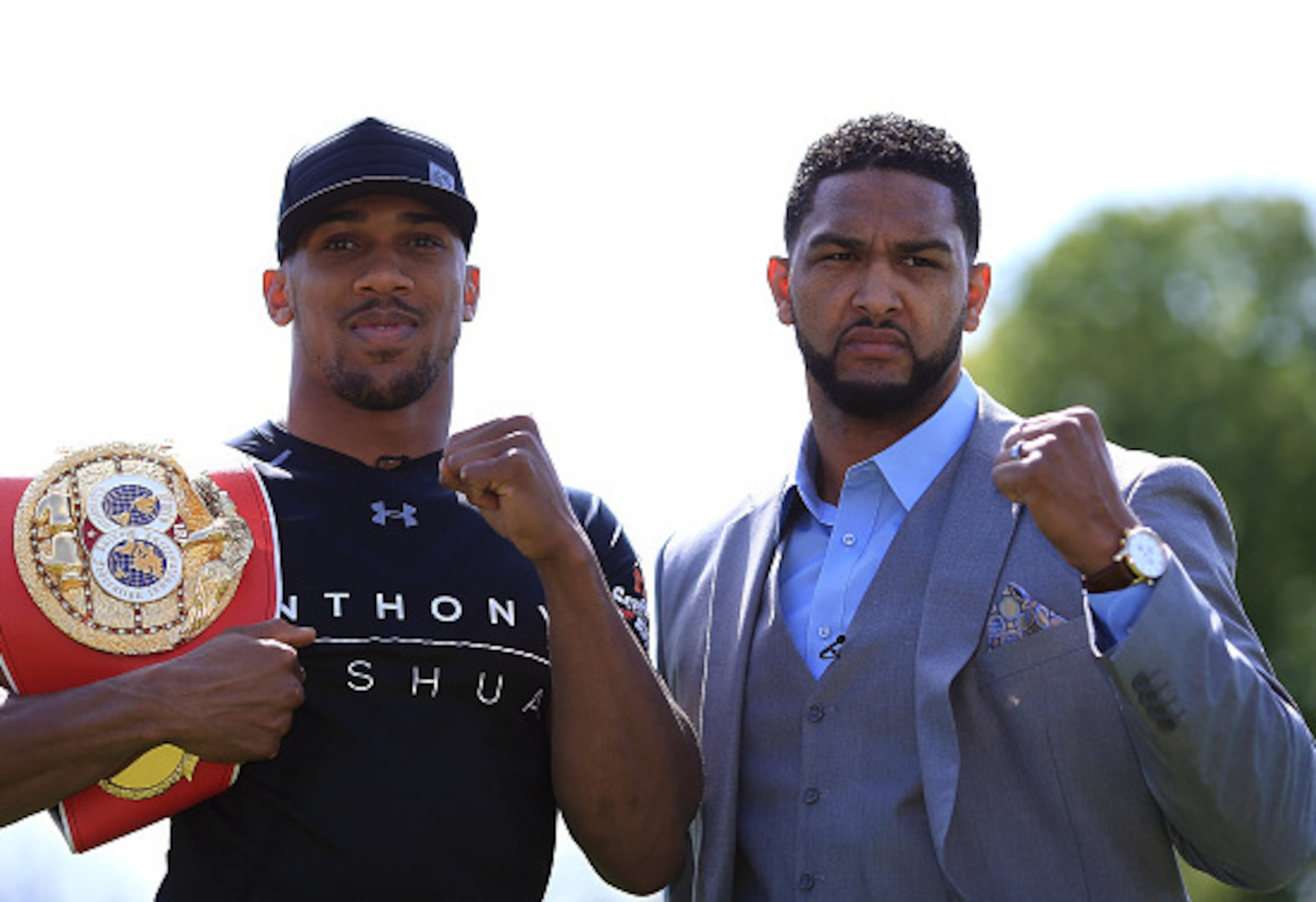 Anthony Joshua and Dominic Breazeale collide in the English capital.