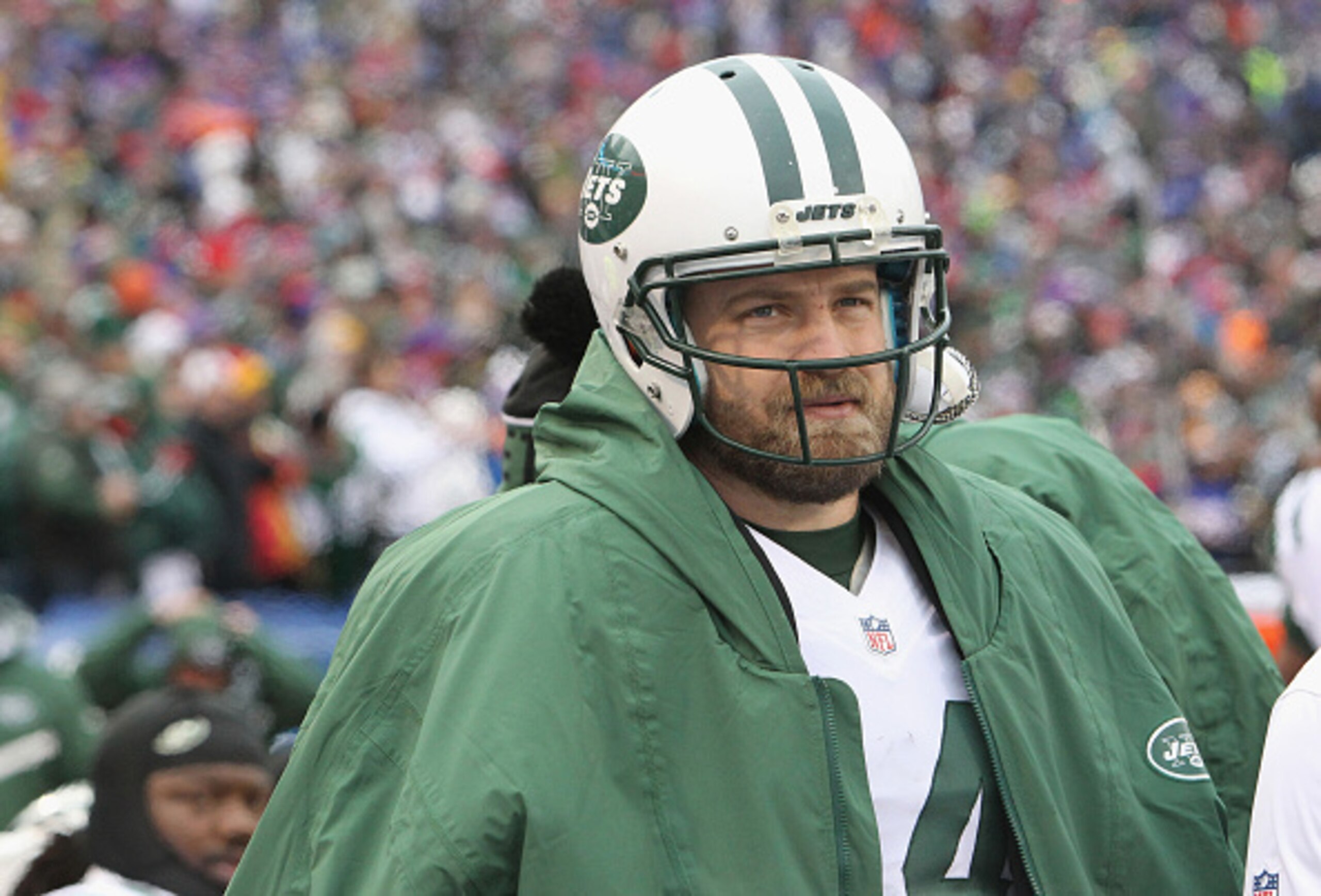 Ryan Fitzpatrick led the Jets to 10 wins in 2015, but can't find a new deal this offseason.
