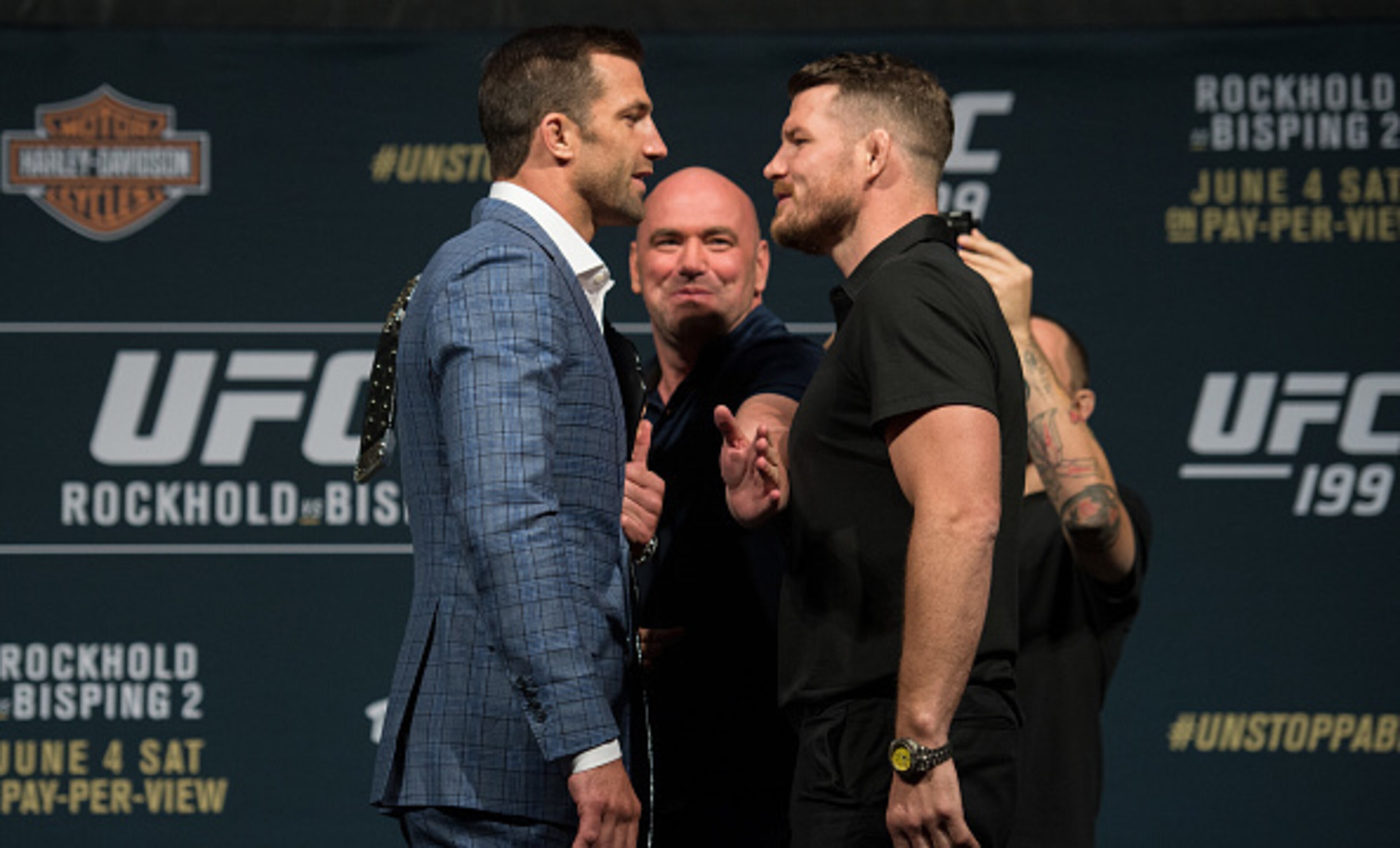 Luke Rockhold (left) and Michael Bisping (right)
