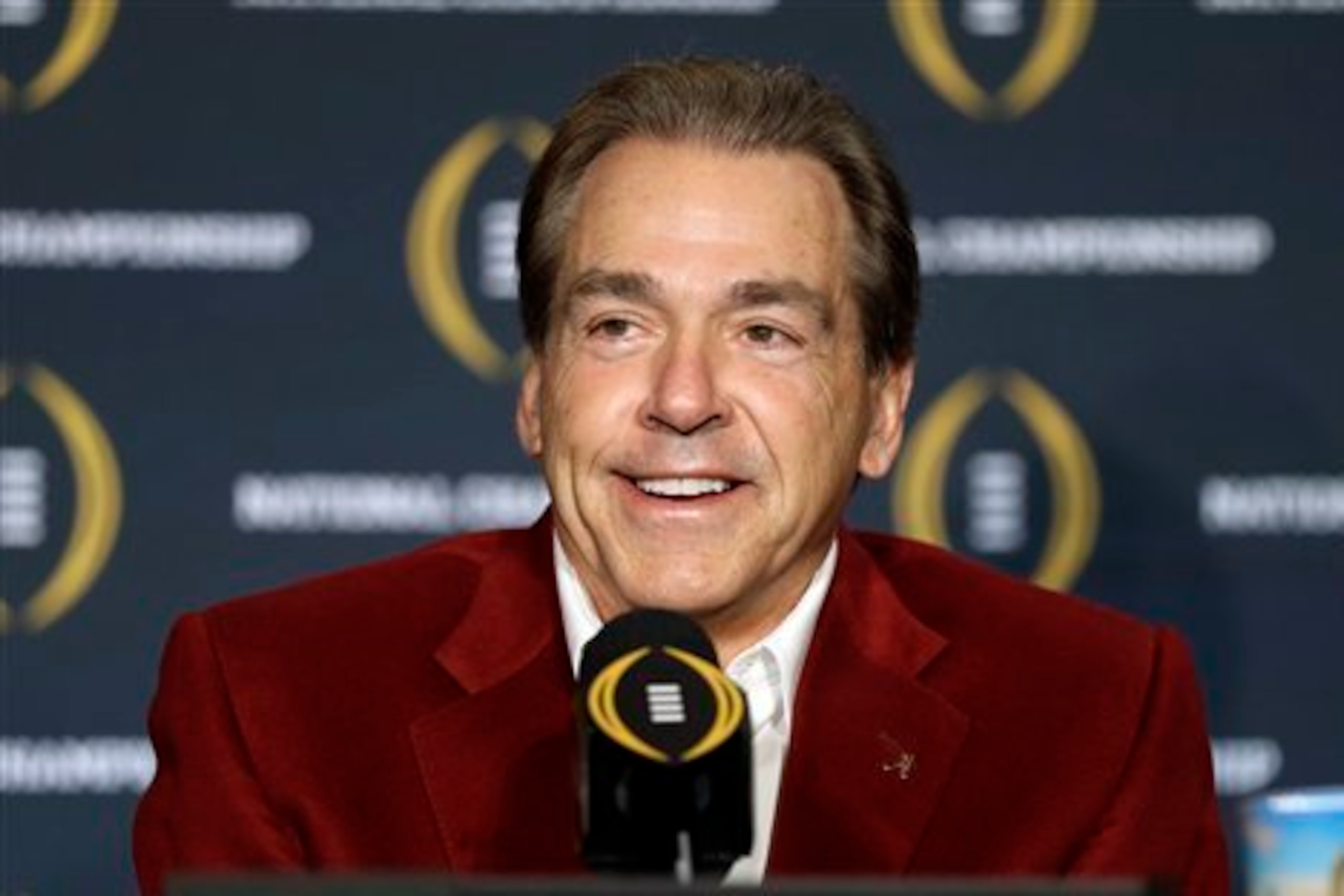 Can Nick Saban keep the Crimson Tide atop the college football world in 2016?