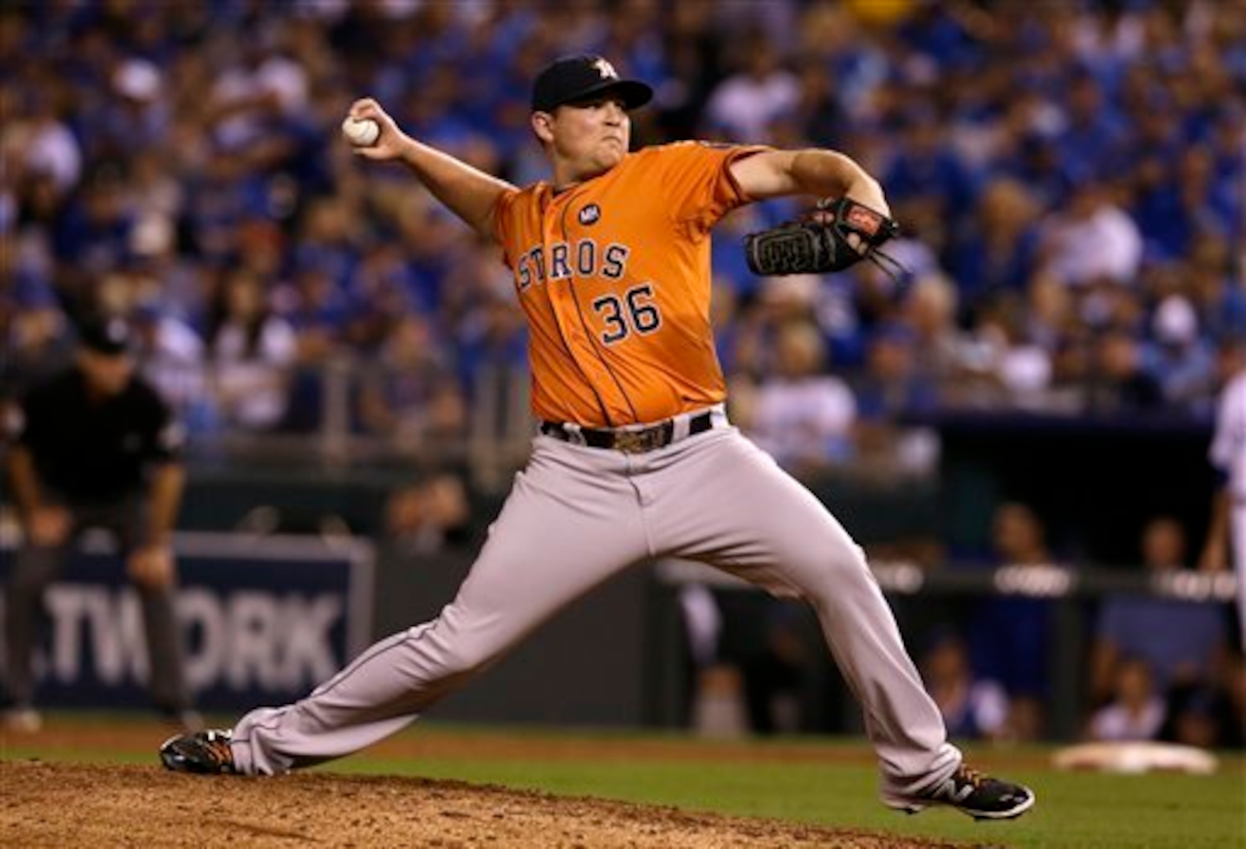 Will Harris picked up a save on Sunday instead of the struggling Luke Gregerson.