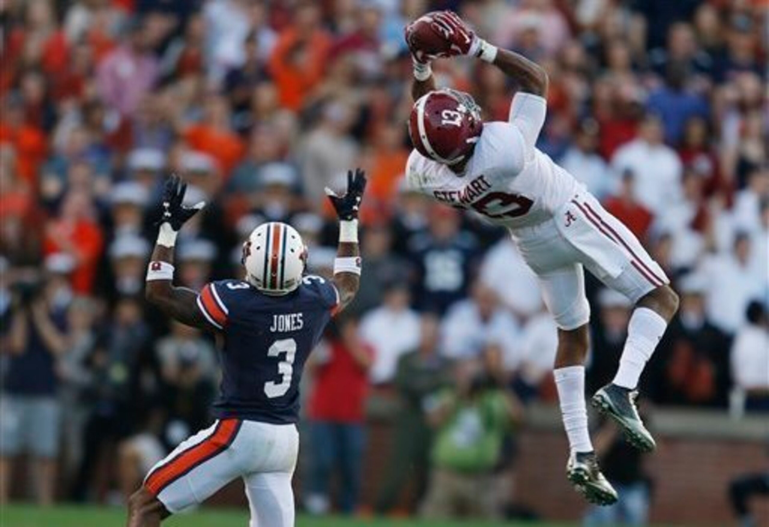 Alabama WR ArDarius Stewart (right)