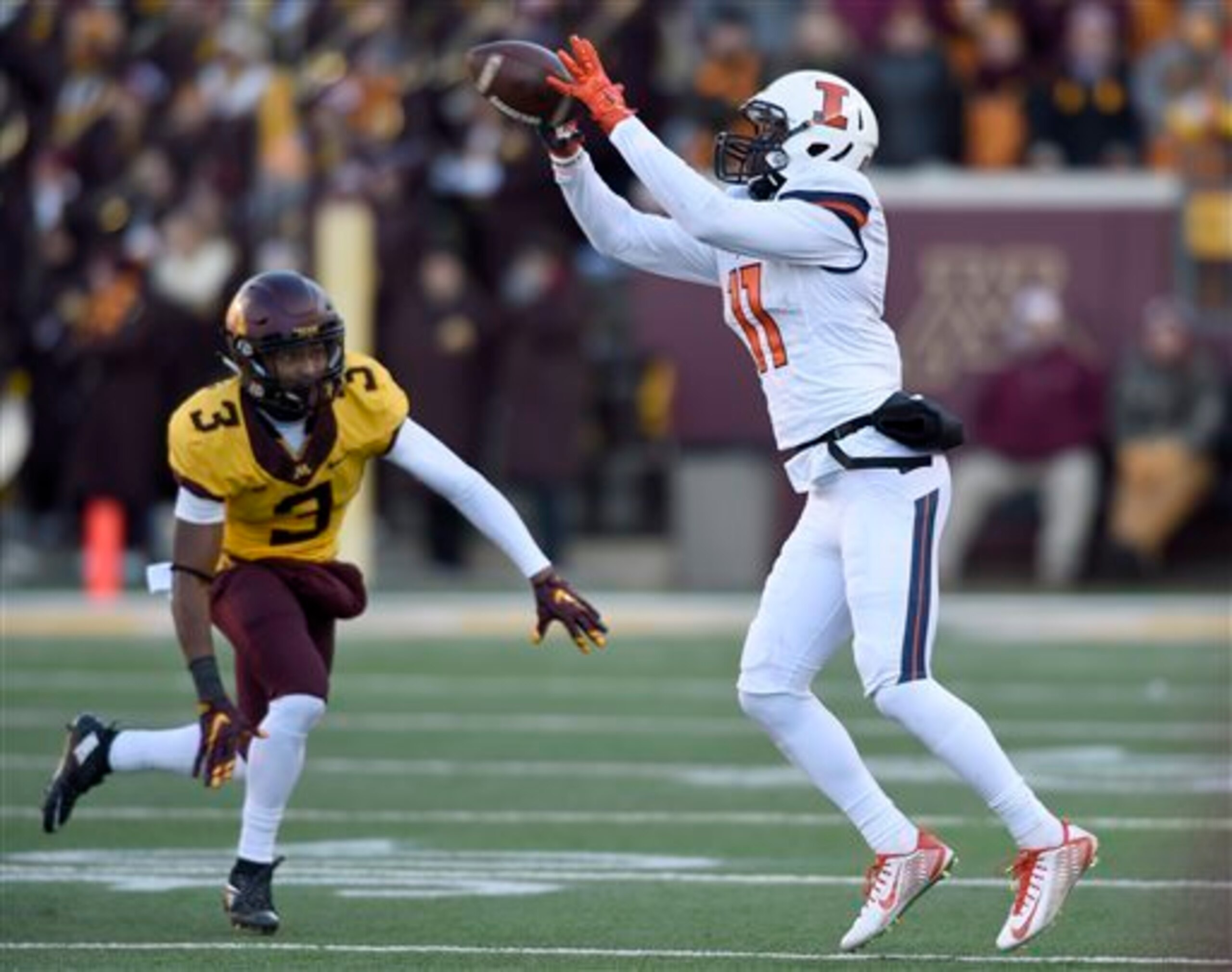 Malik Turner showed flashes of brilliance last fall in Illinois' offense.