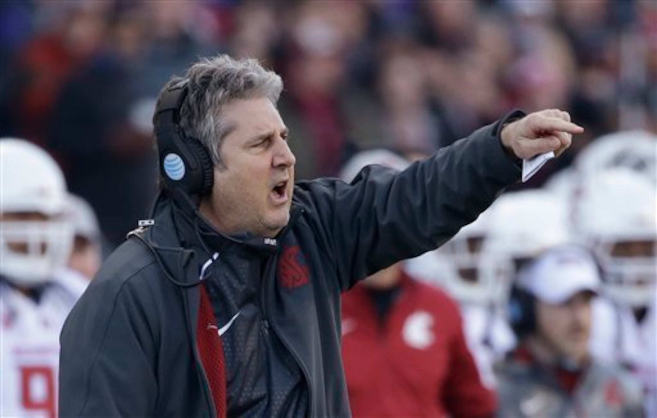 Washington State HC Mike Leach Washington State HC Mike Leach