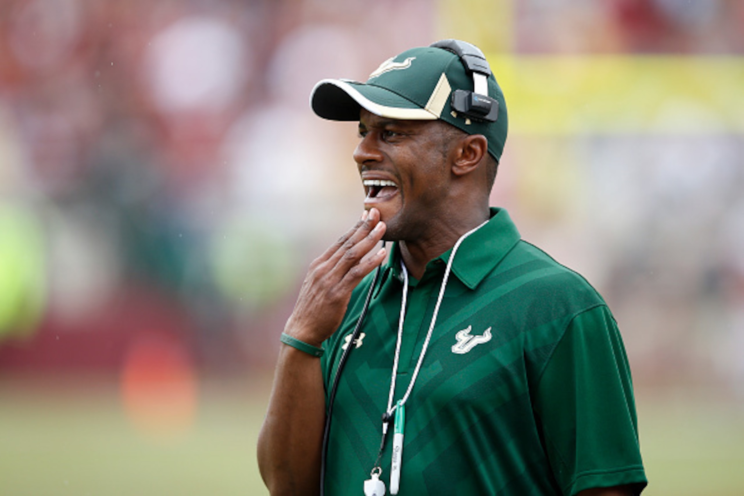 USF HC Willie Taggart USF HC Willie Taggart