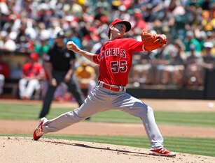 Tim Lincecum tossed six solid innings during his 2016 debut on Saturday.