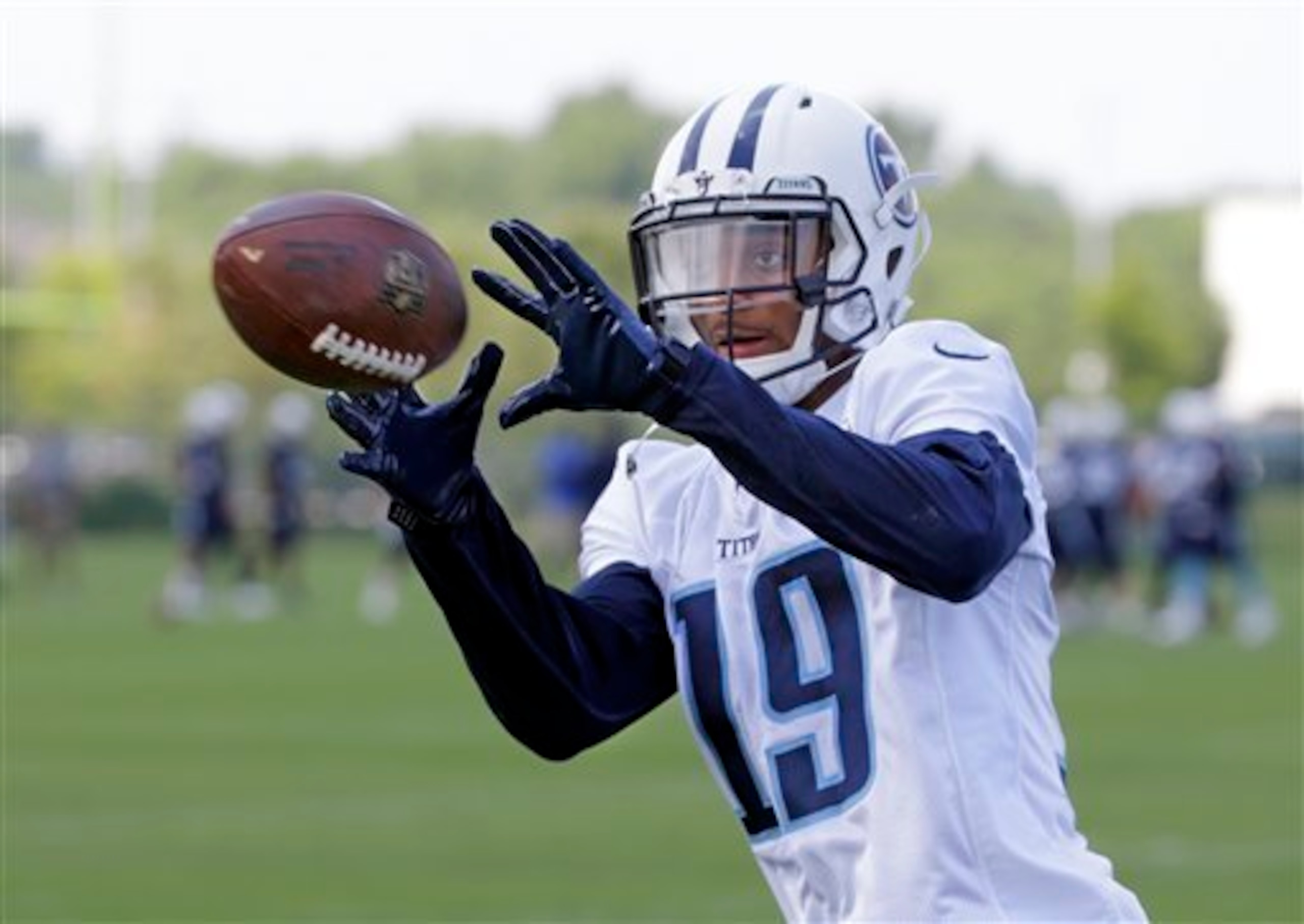 Titans rookie Tajae Sharpe may have already earned himself a crack at the starting lineup. Titans rookie Tajae Sharpe may have already earned himself a crack at the starting lineup.