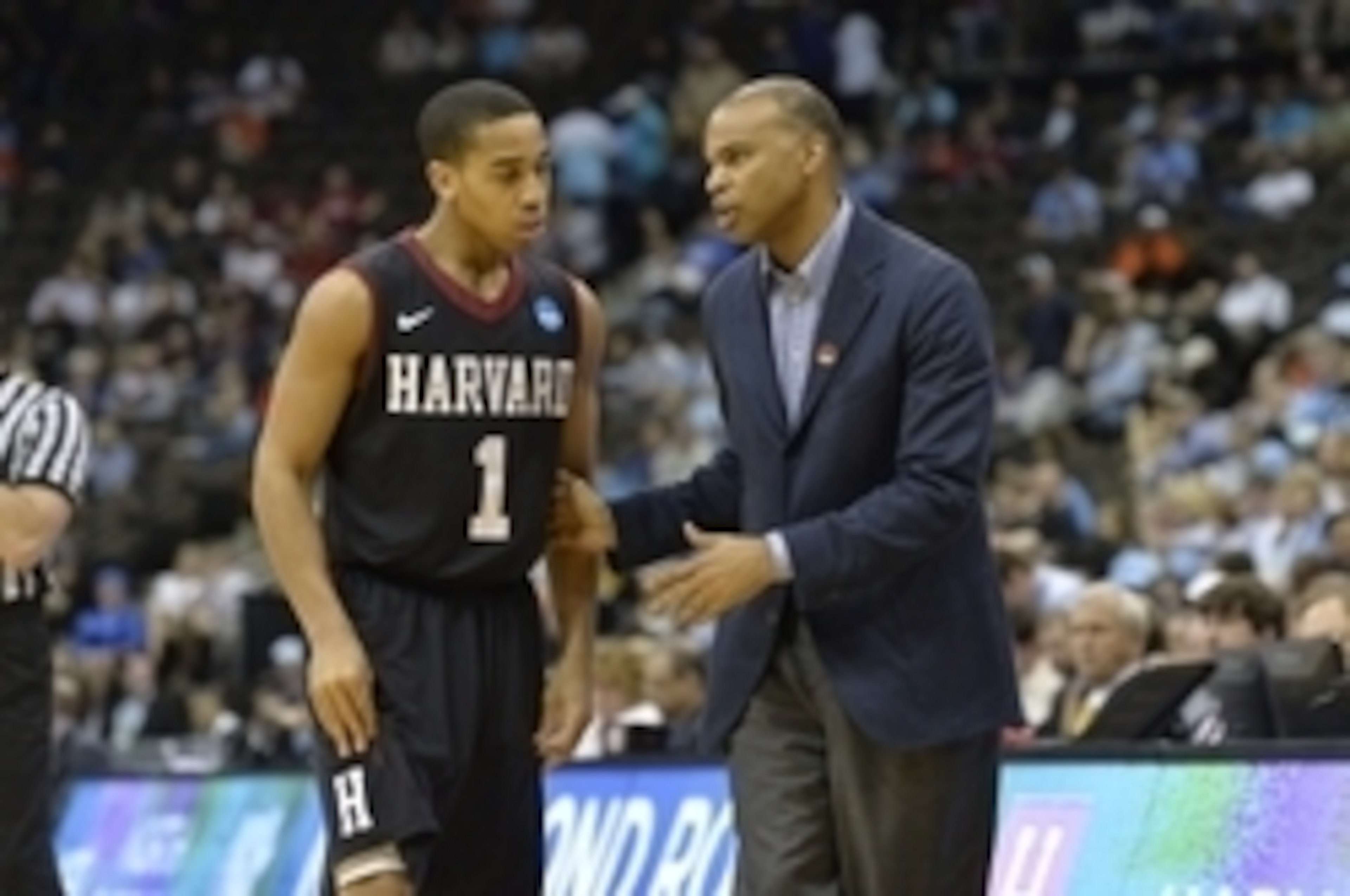 Siyani Chambers (1) and Tommy Amaker