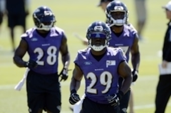 Ravens RB Justin Forsett (front)