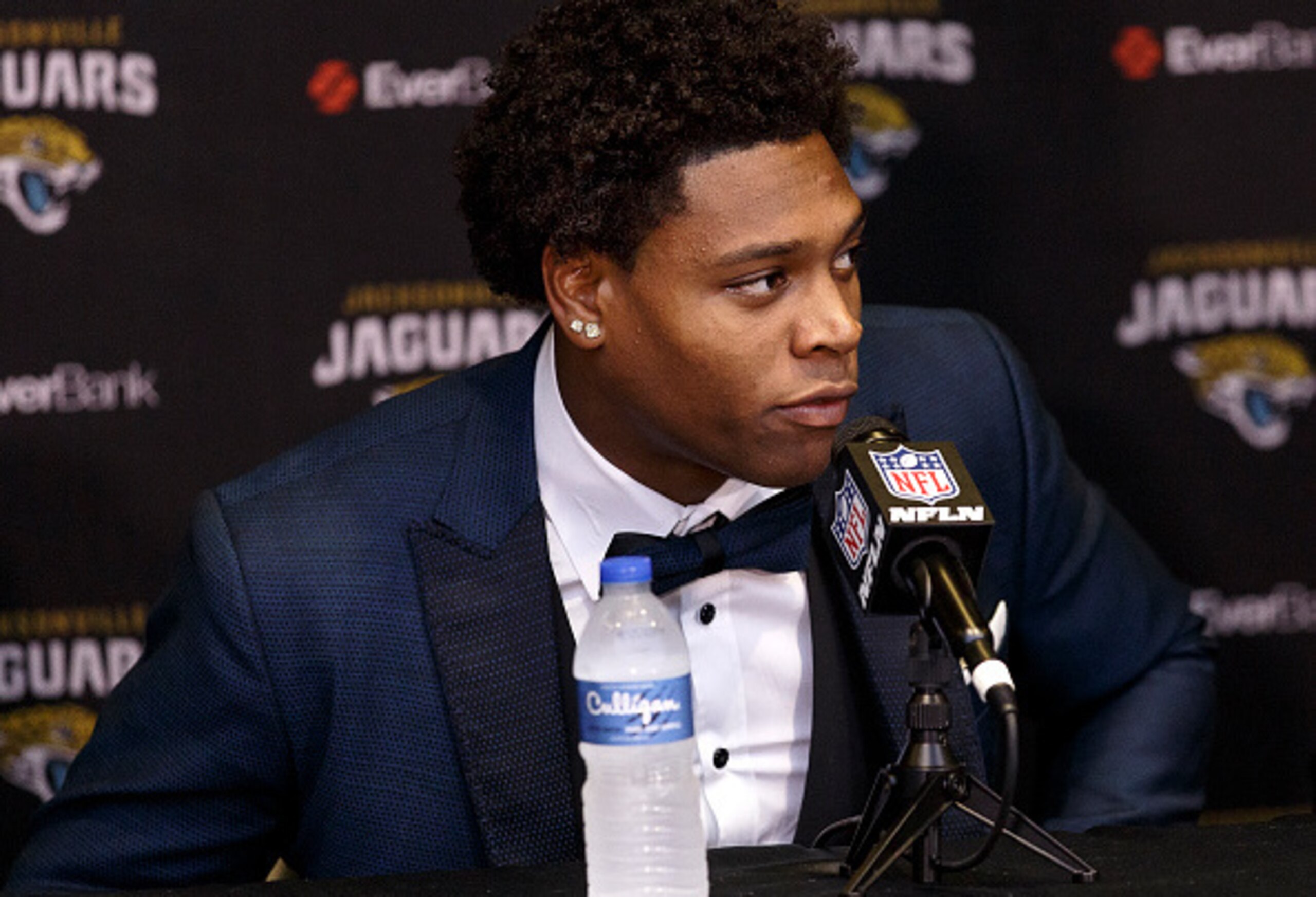 How will offseason surgery affect Jaguars rookie Jalen Ramsey?