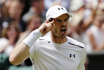Andy Murray reminds himself to use his head during a match at Wimbledon 2016.