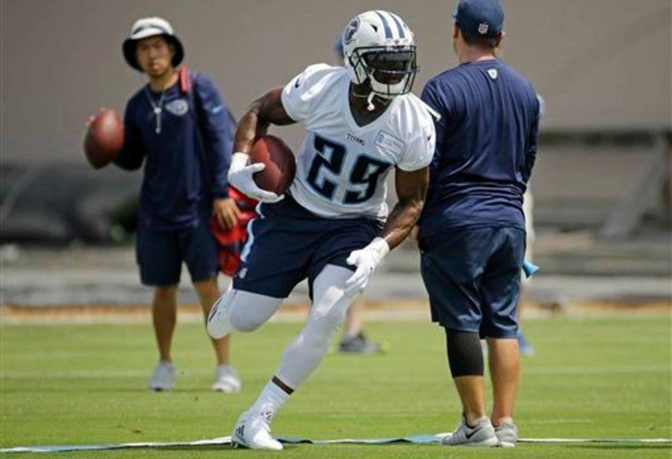 DeMarco Murray is expected to lead Tennessee's new-look backfield.