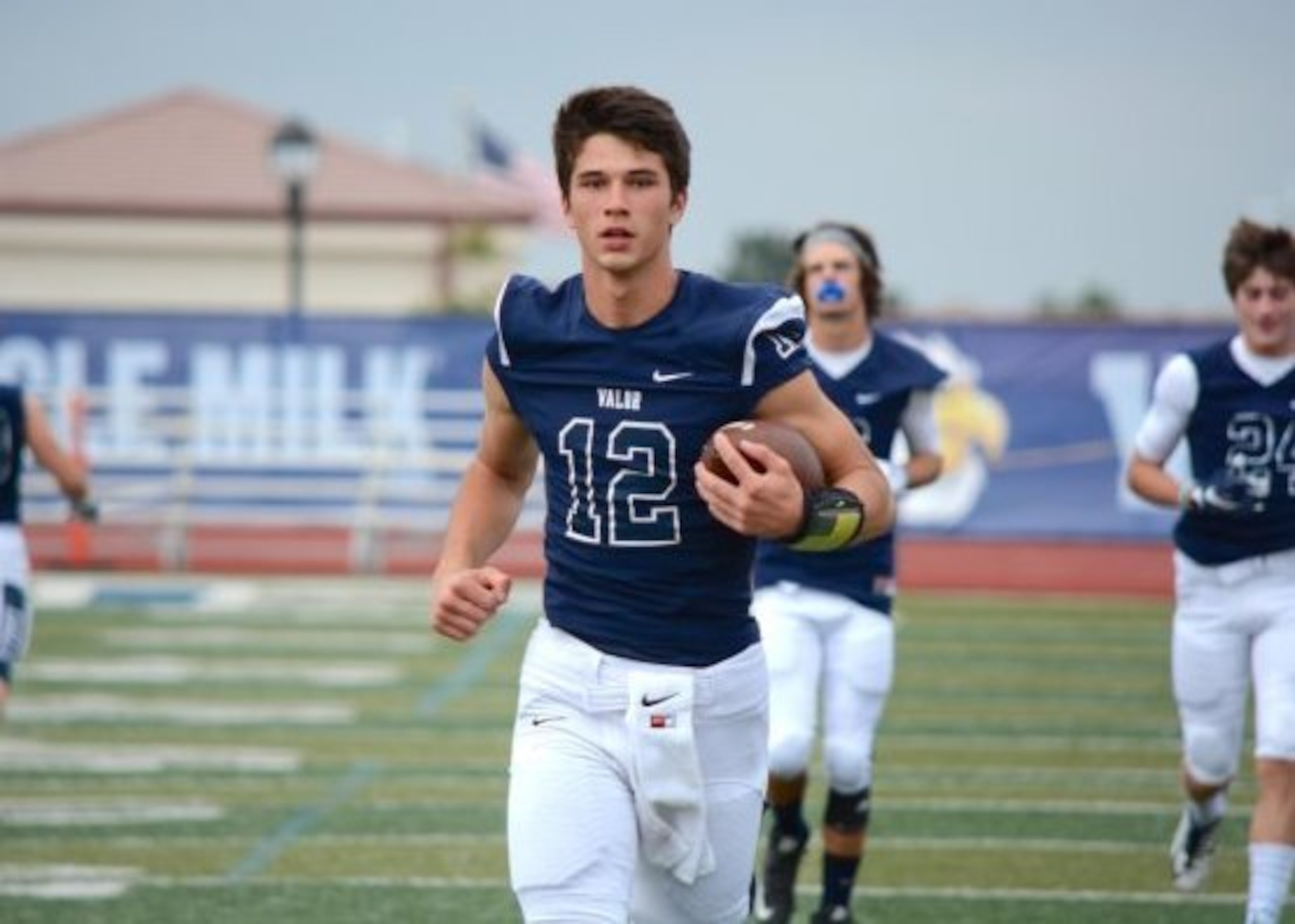 Michigan QB commit Dylan McCaffrey Michigan QB commit Dylan McCaffrey