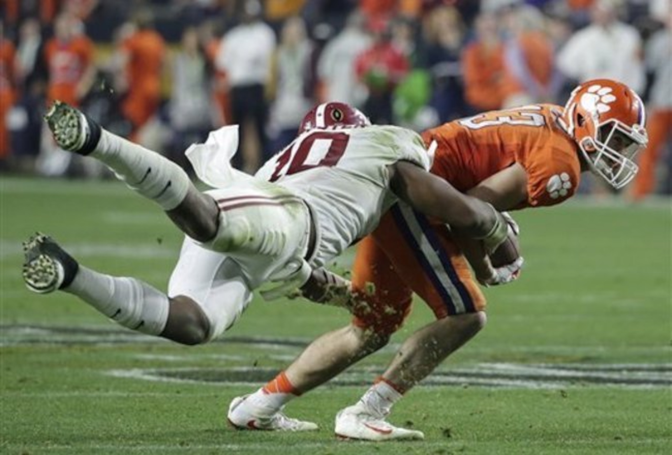 Reuben Foster is a special talent in Alabama's linebacker corps.