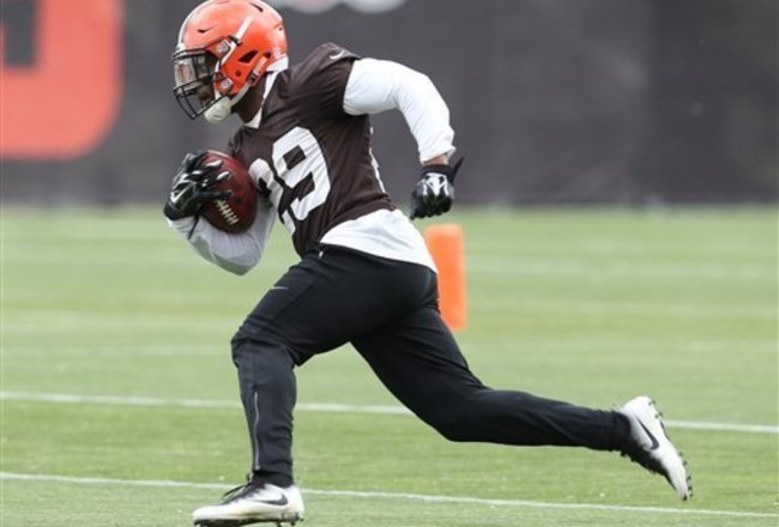 The Cleveland Browns need Duke Johnson to emerge as a weapon in 2016. The Cleveland Browns need Duke Johnson to emerge as a weapon in 2016.