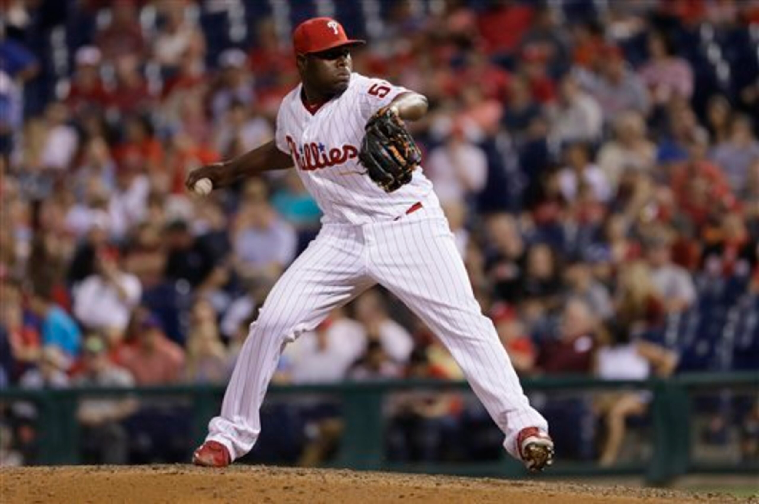 Hector Neris could receive save opportunities if the Philadelphia Phillies move closer Jeanmar Gomez.