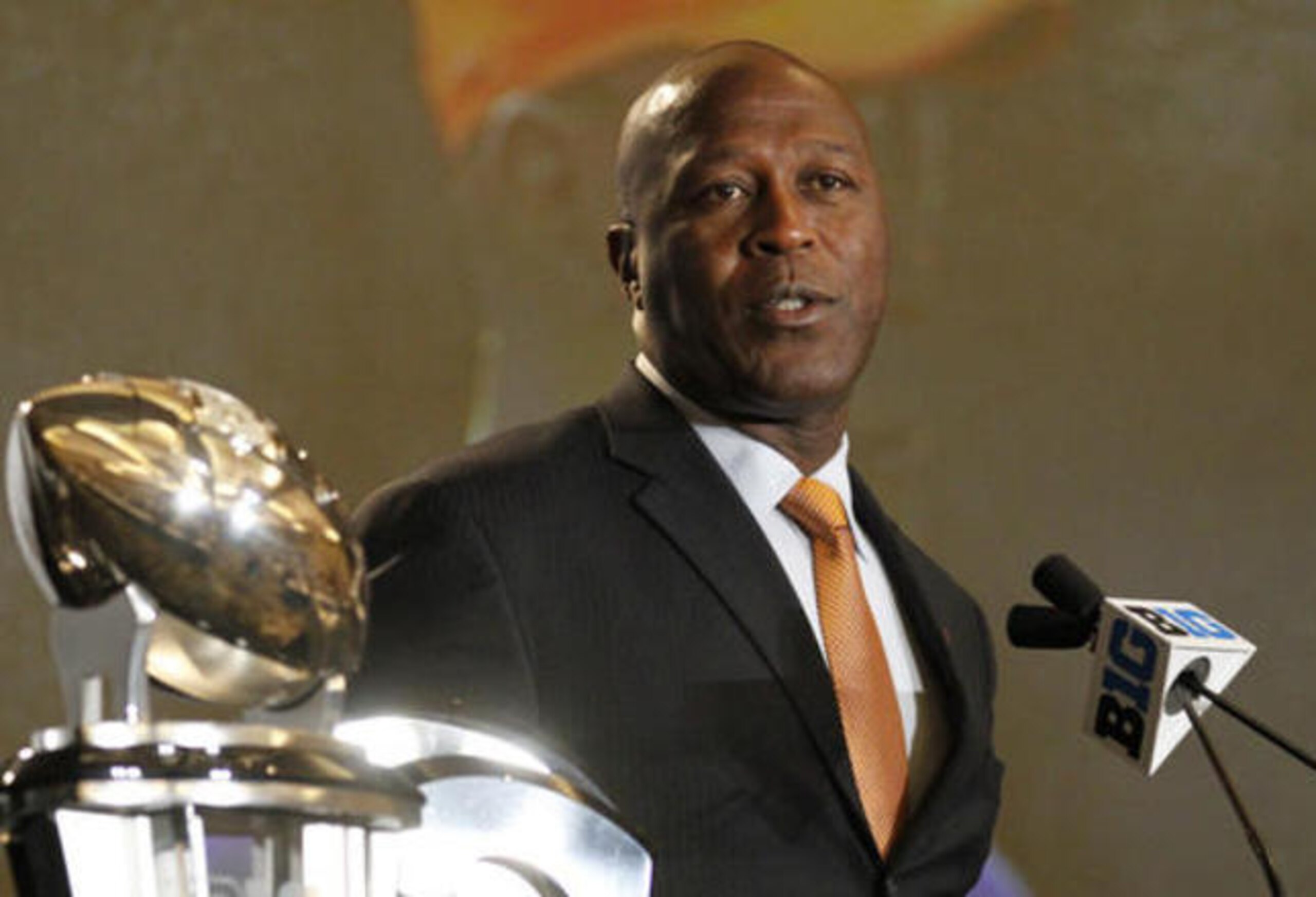 First-year Illinois coach Lovie Smith.