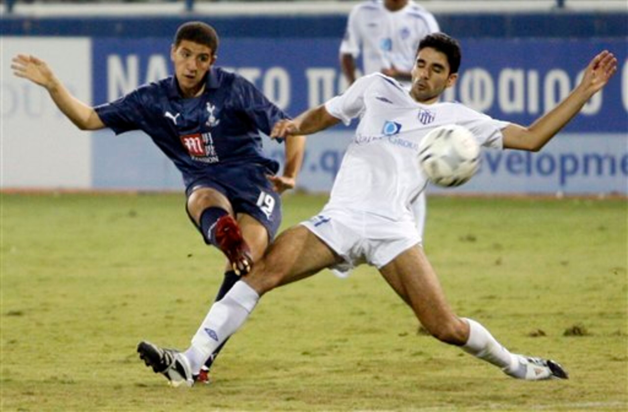 Adel Taarabt was as exciting a prospect as Tottenham have ever signed.