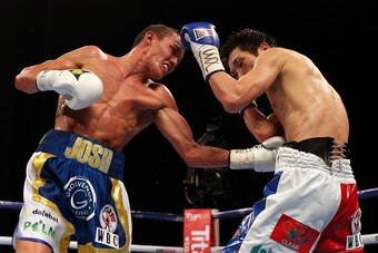 Josh Warrington (left) will once again have home advantage in Leeds, England.